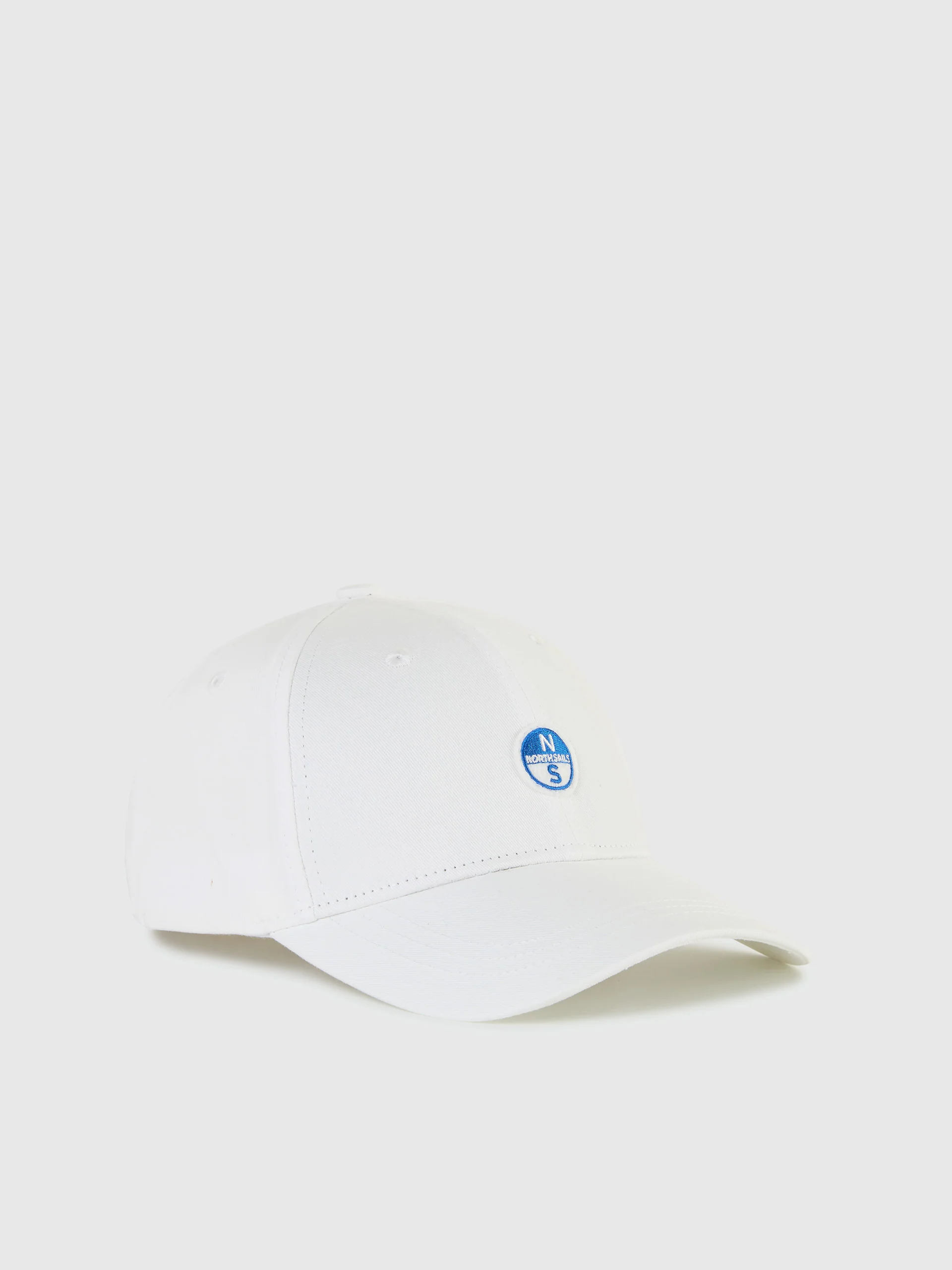 Baseball cap with logo patch - Image 15