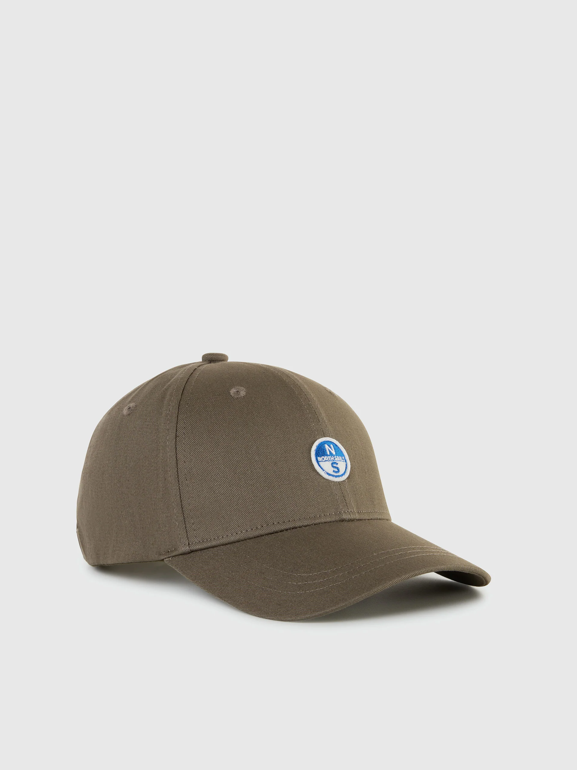 Baseball cap with logo patch - Image 9
