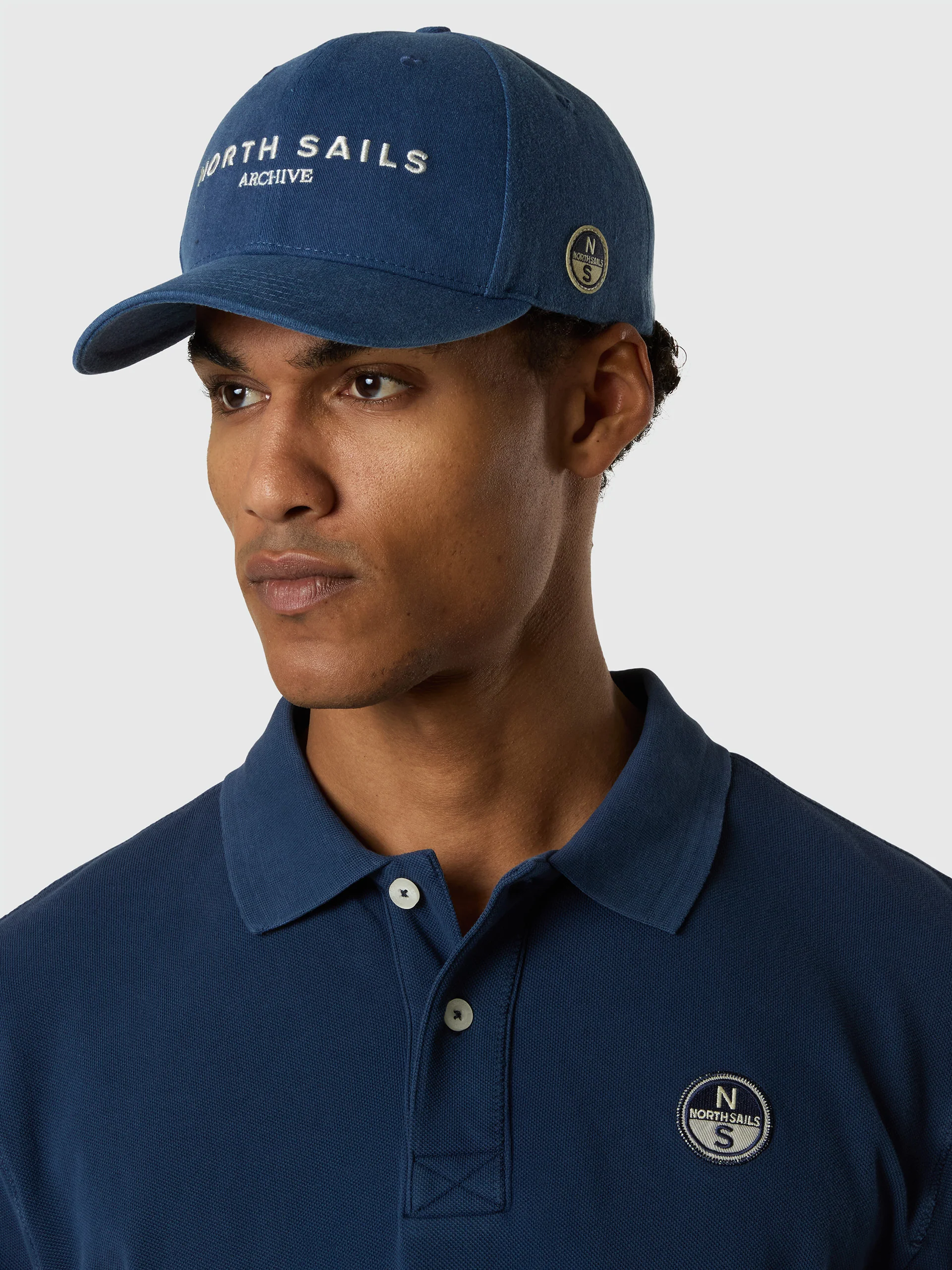Baseball cap with archive logo - Image 5