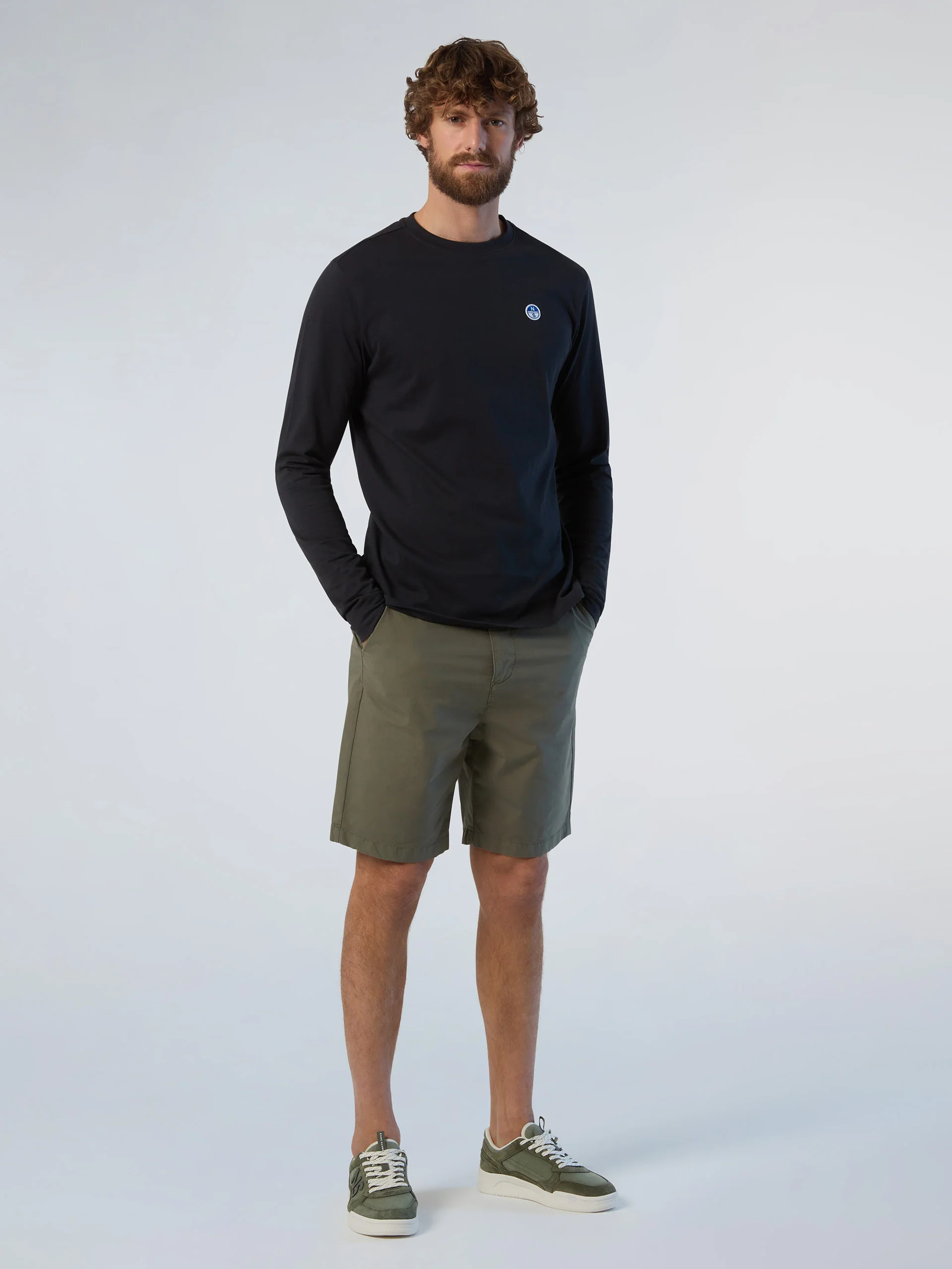 Long-sleeved T-shirt with logo patch - Image 14