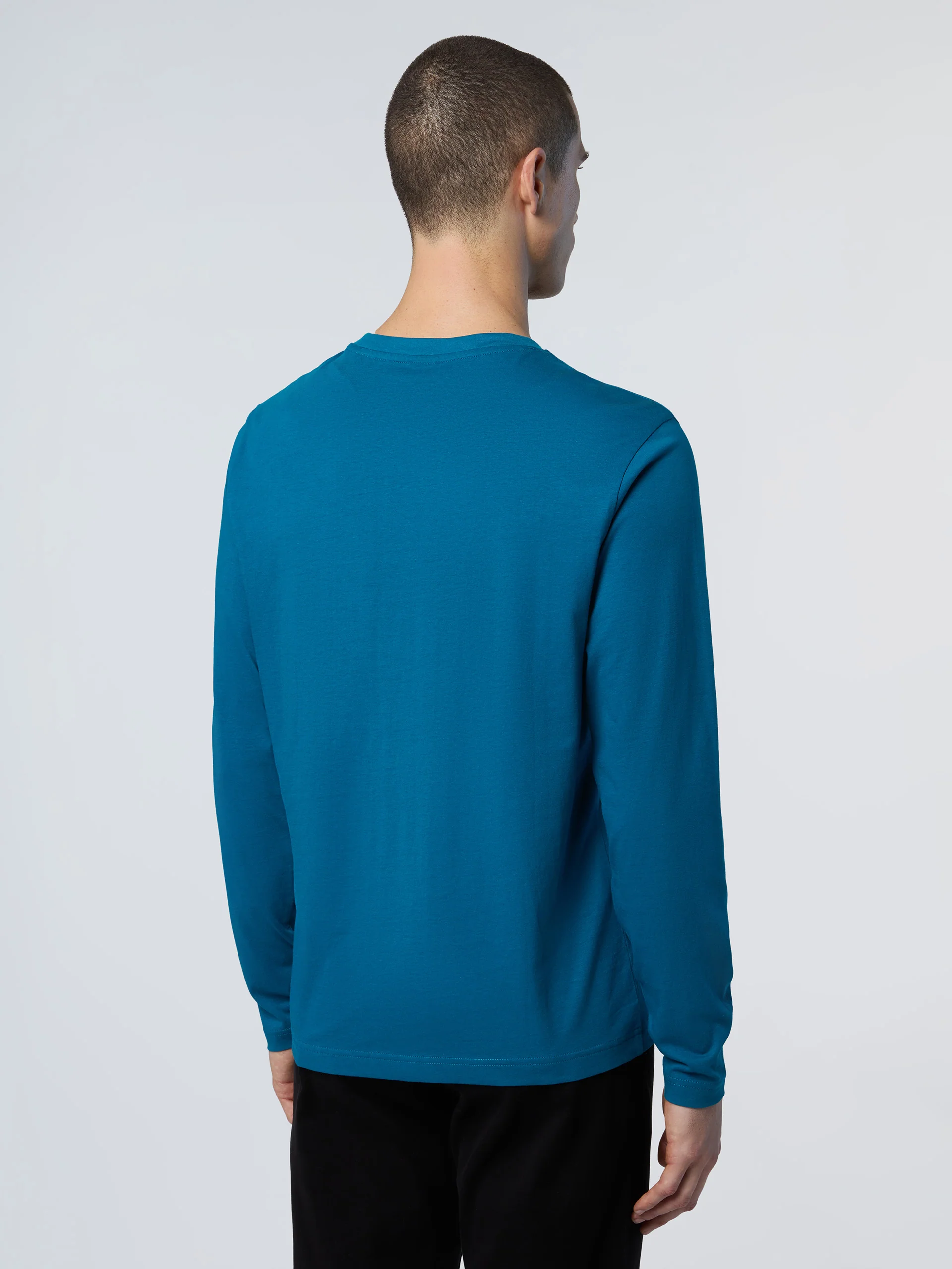 Long-sleeved T-shirt with logo patch - Image 24