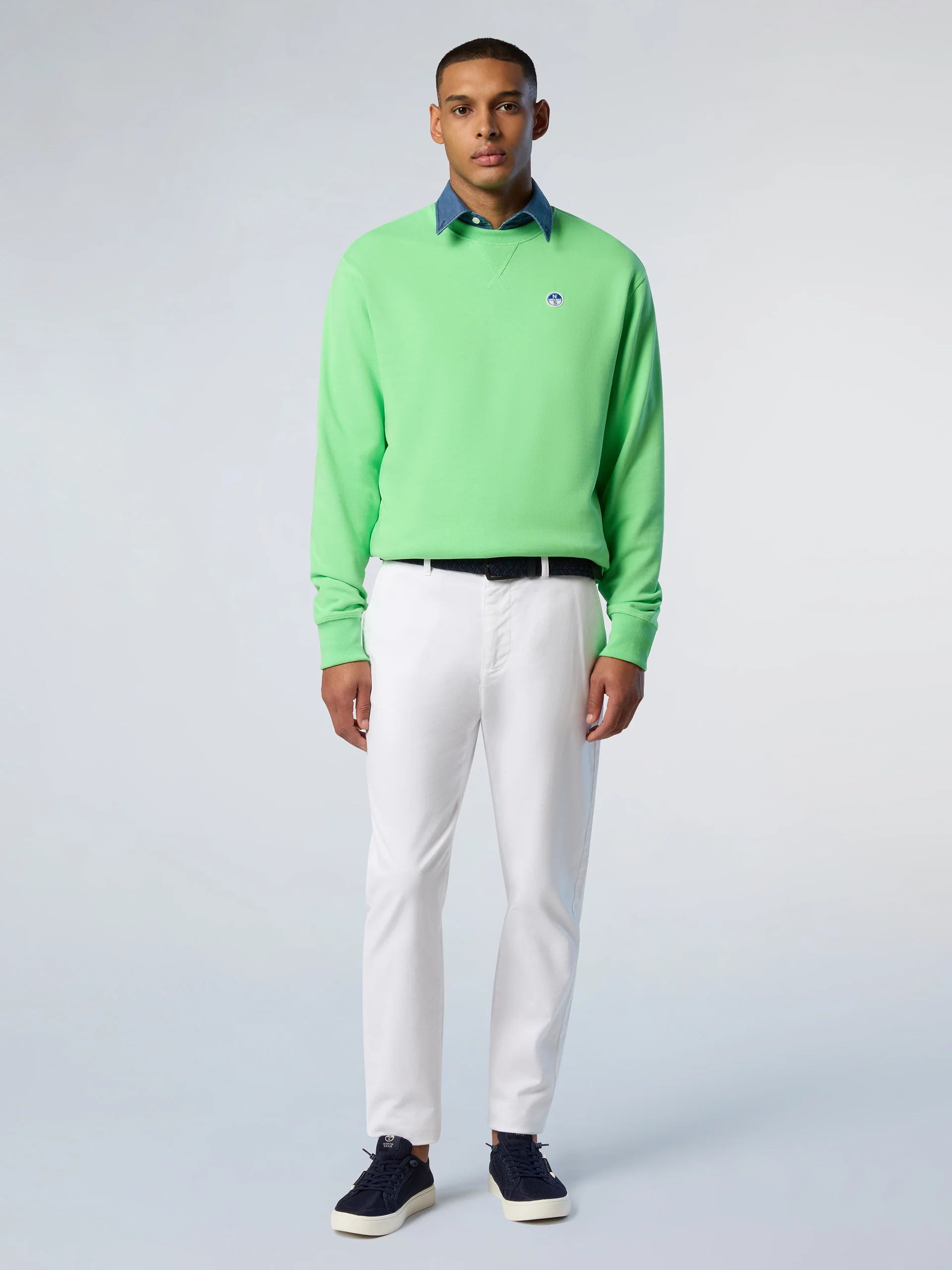 Sweatshirt with logo patch - Image 16