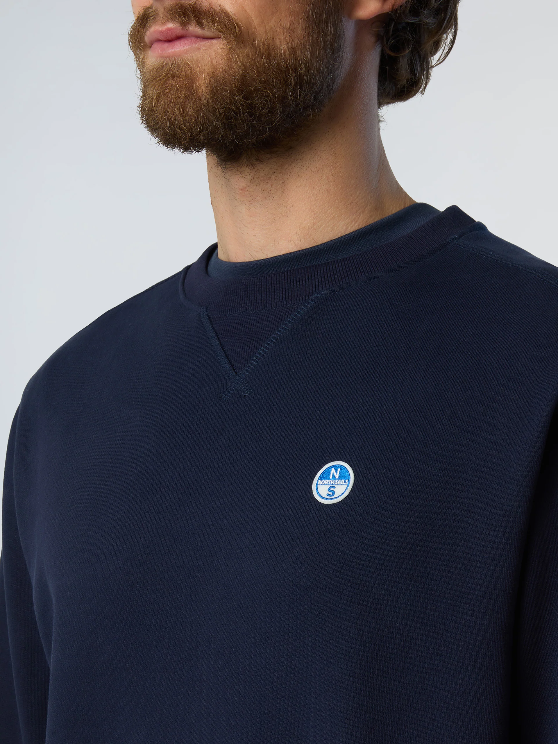 Sweatshirt with logo patch - Image 22