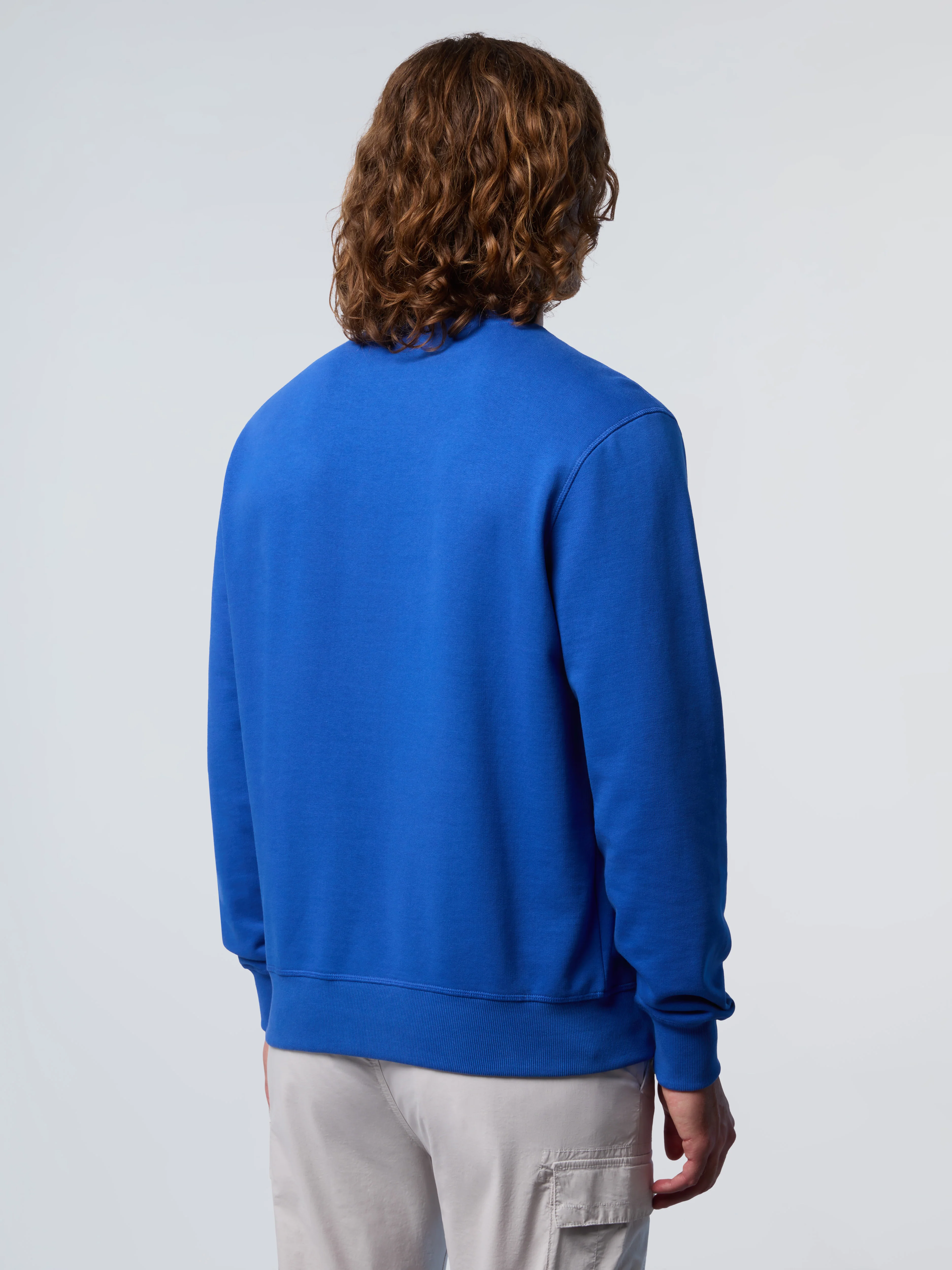 Sweatshirt with logo patch - Image 26