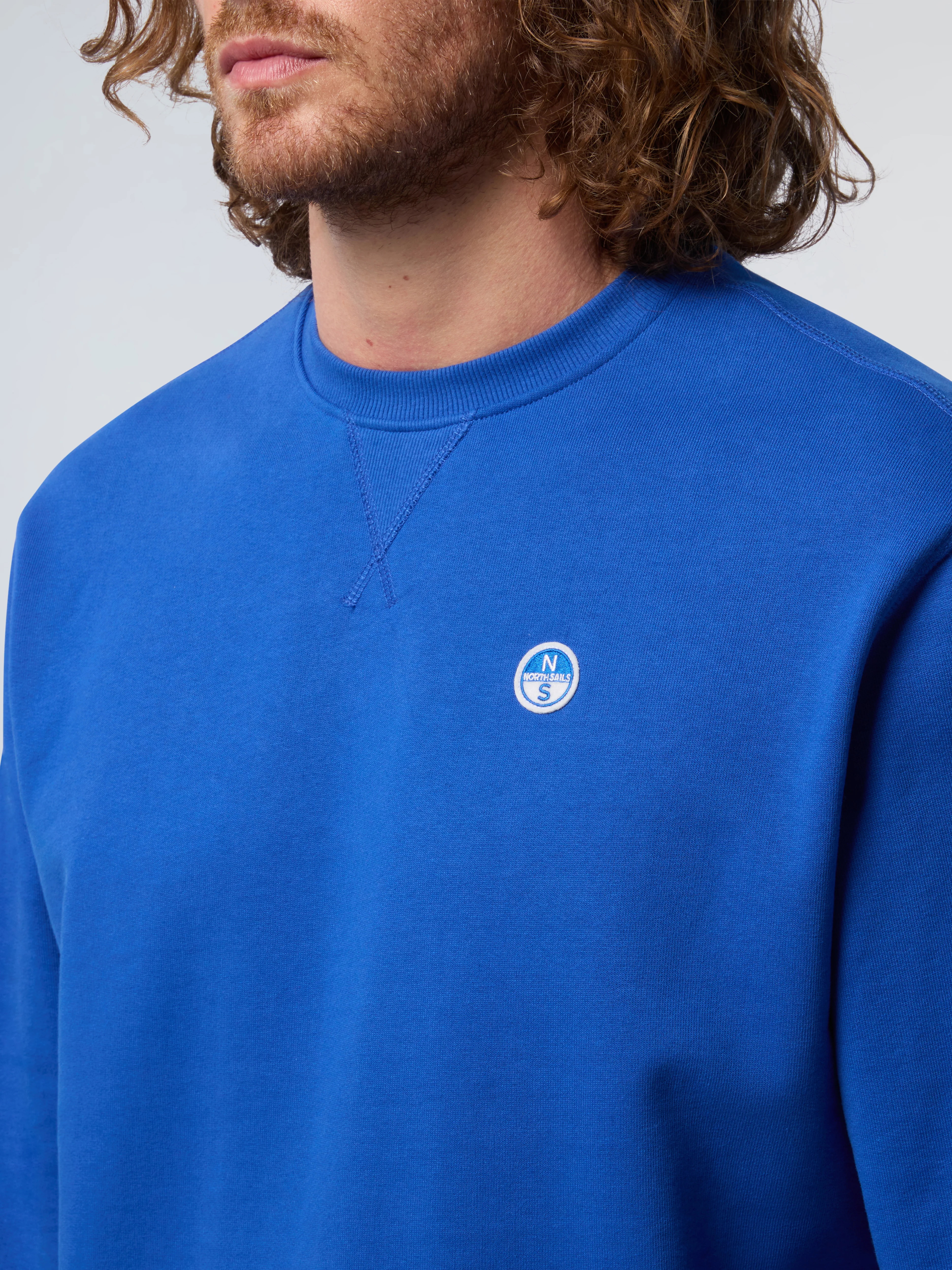 Sweatshirt with logo patch - Image 28