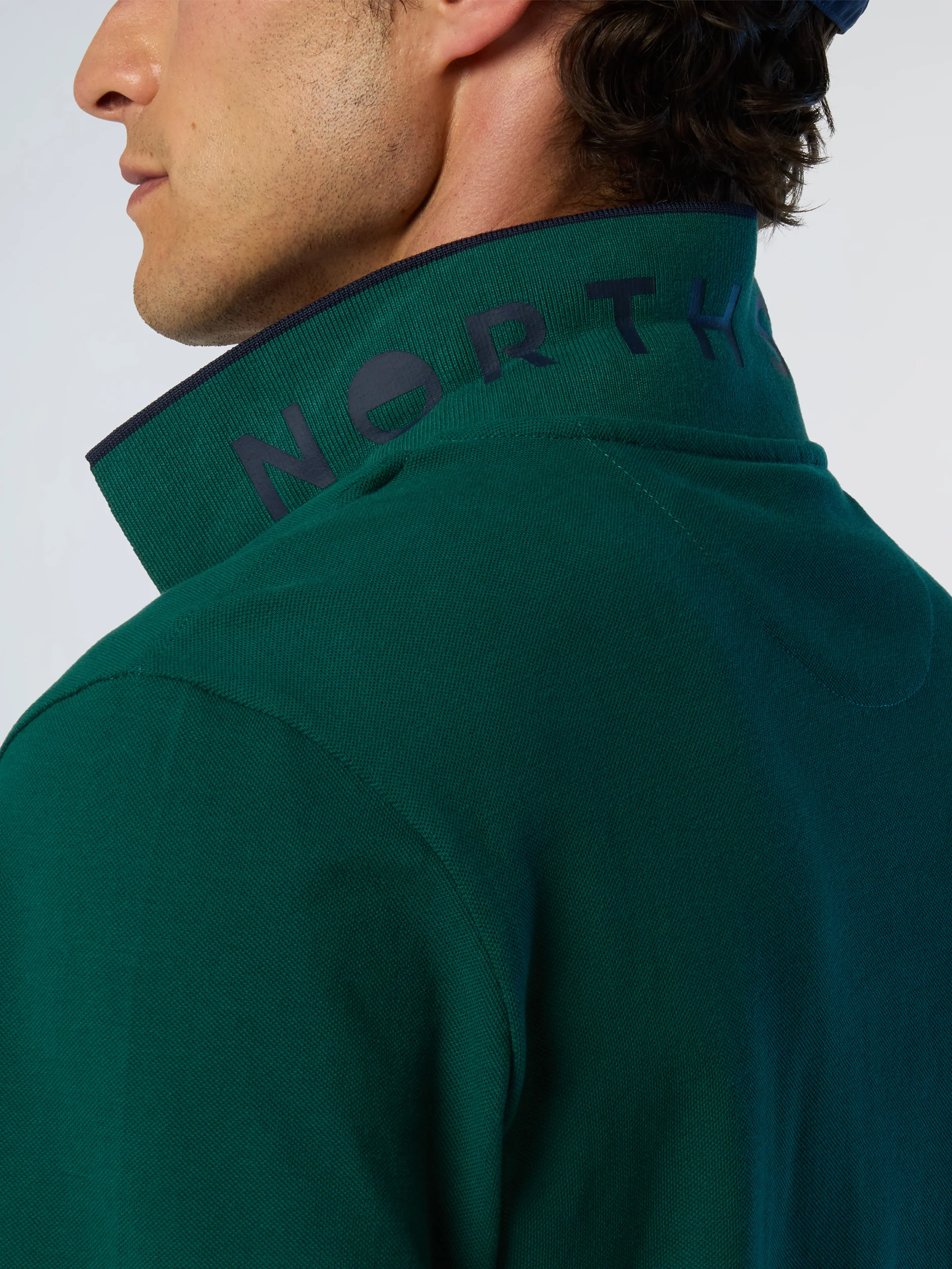 Long-sleeved polo shirt with collar print - Image 20