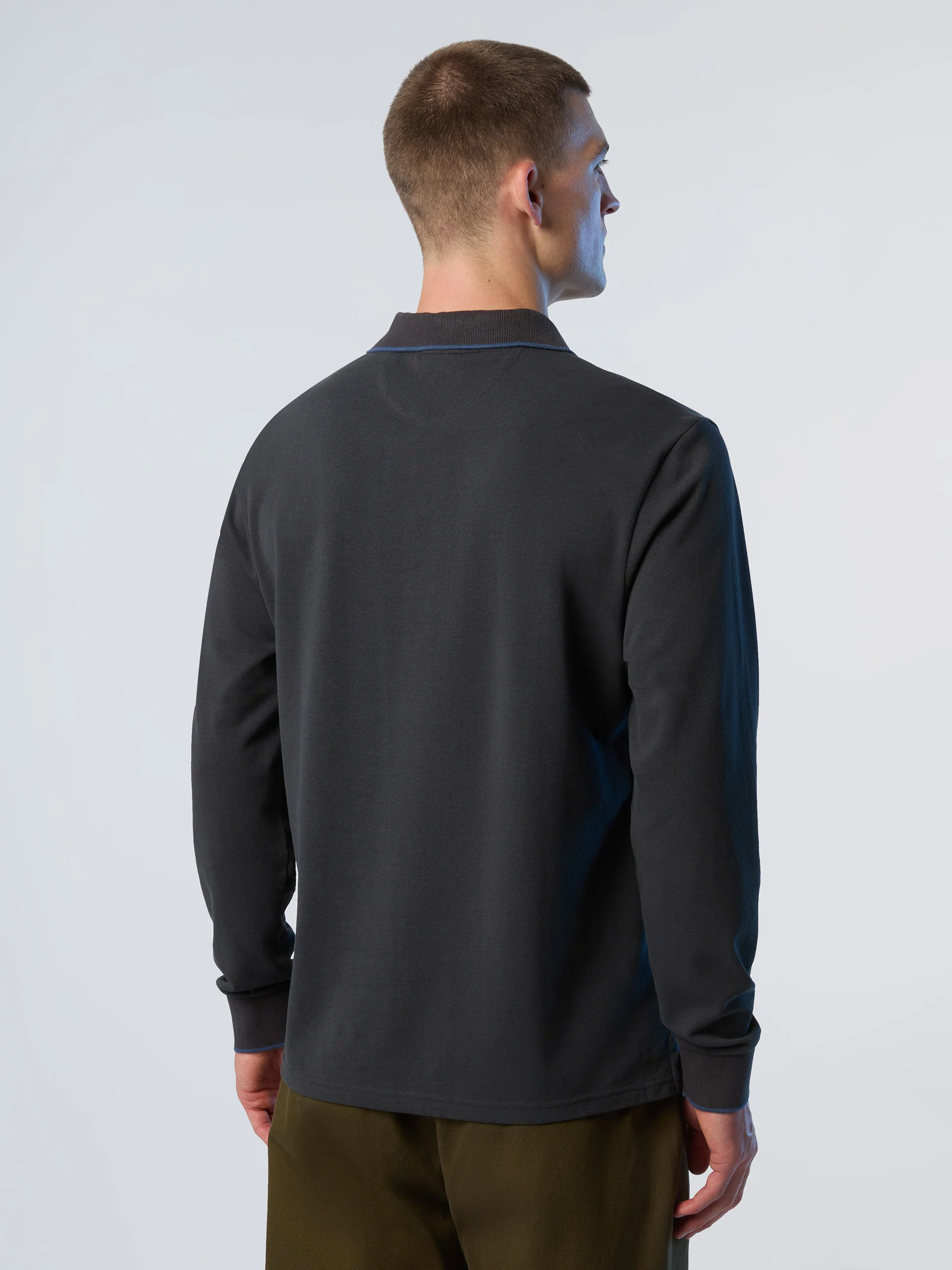 Long-sleeved polo shirt with collar print - Image 30