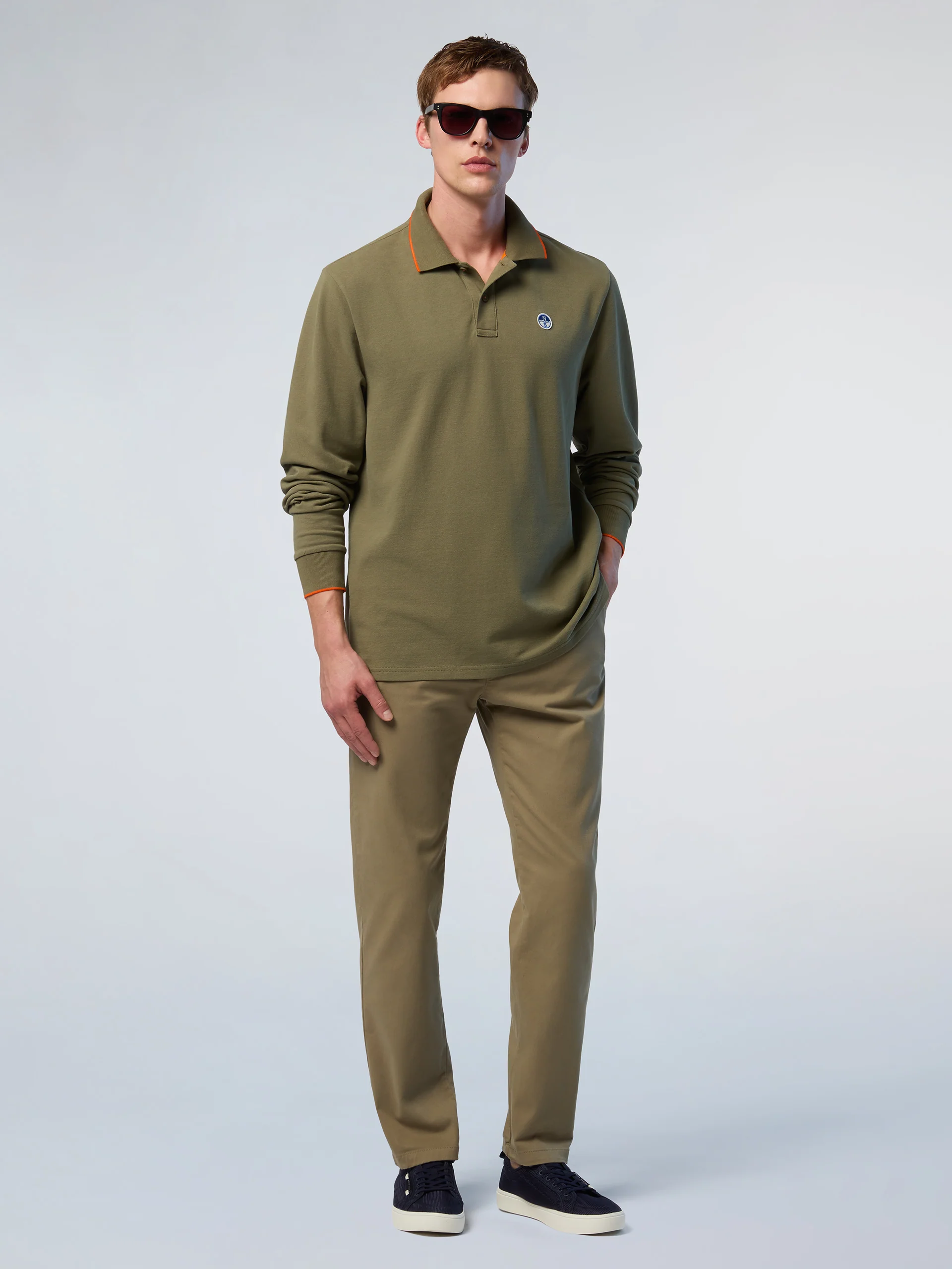 Long-sleeved polo shirt with logo collar - Image 10