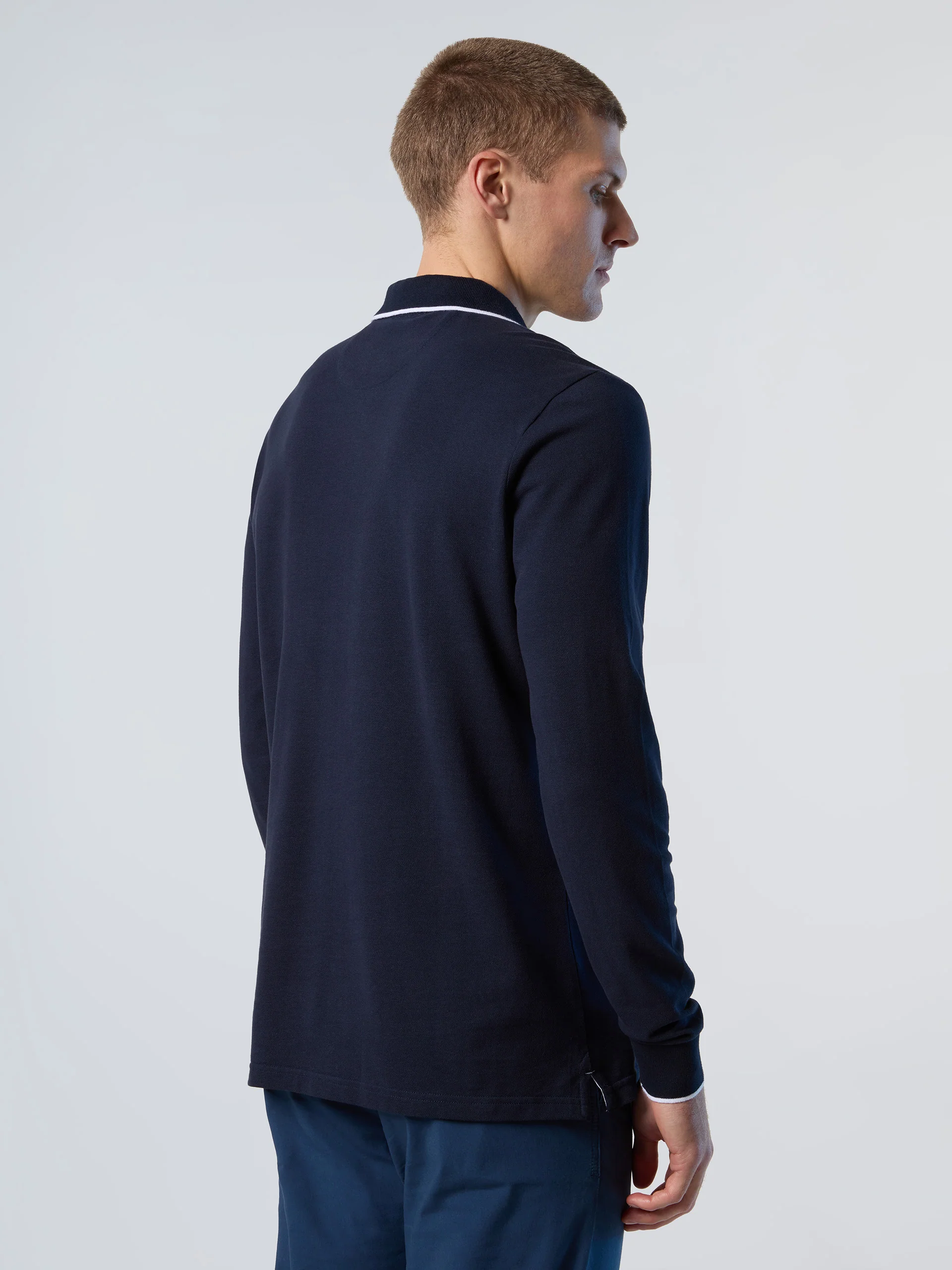Long-sleeved polo shirt with logo collar - Image 15