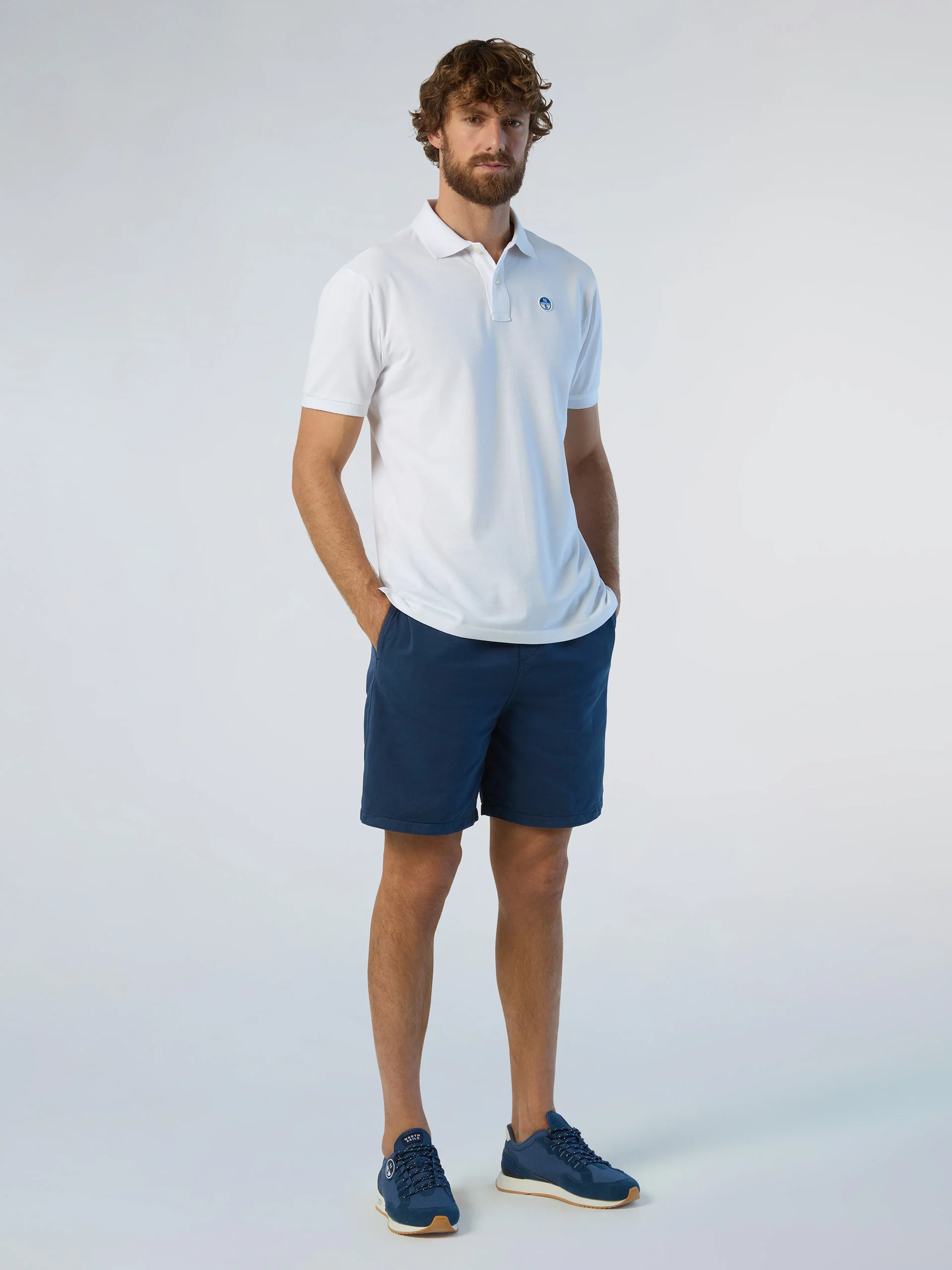 Polo shirt with logo patch - Image 4