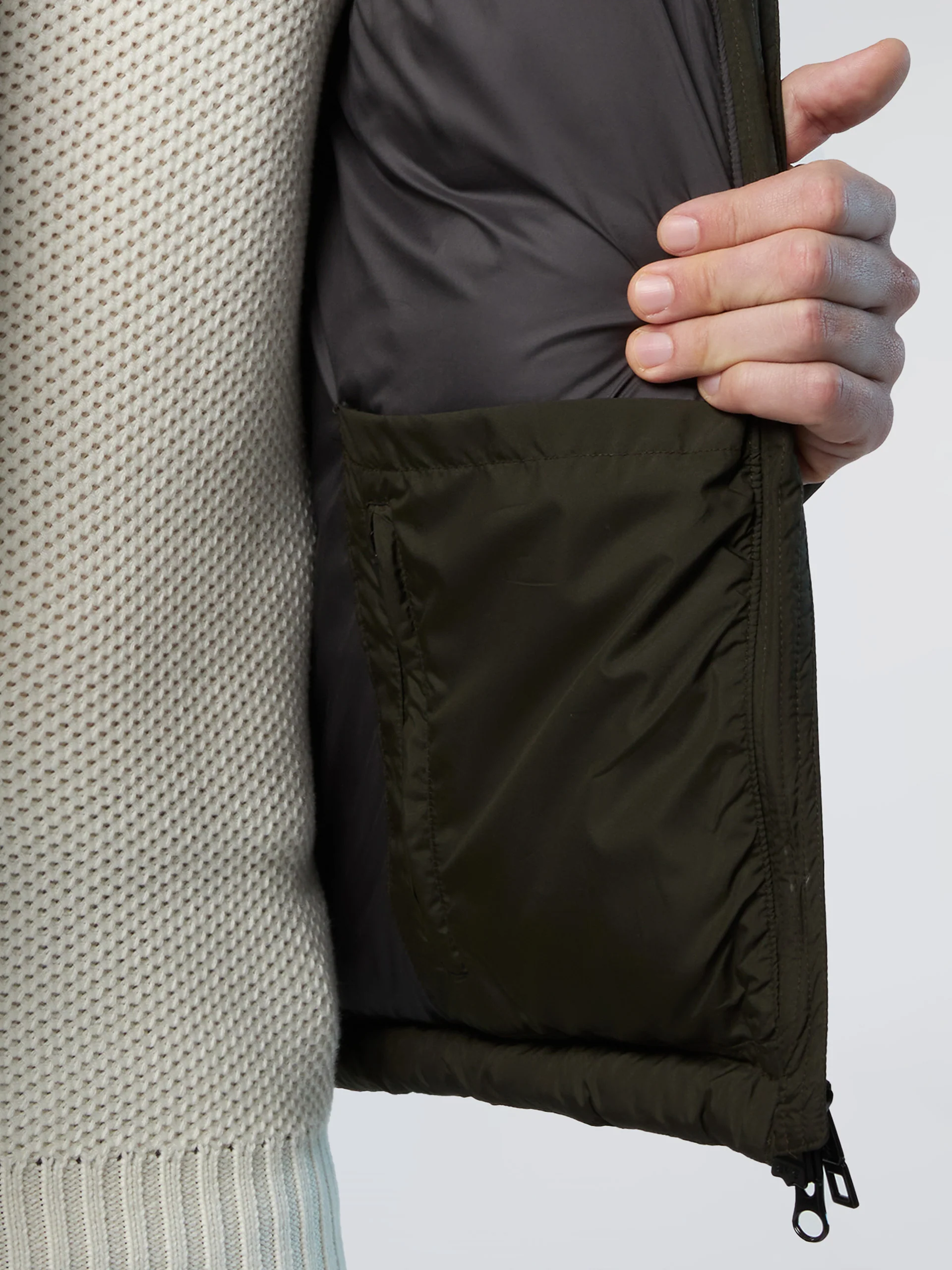 Beam Puffer Jacket - Image 23
