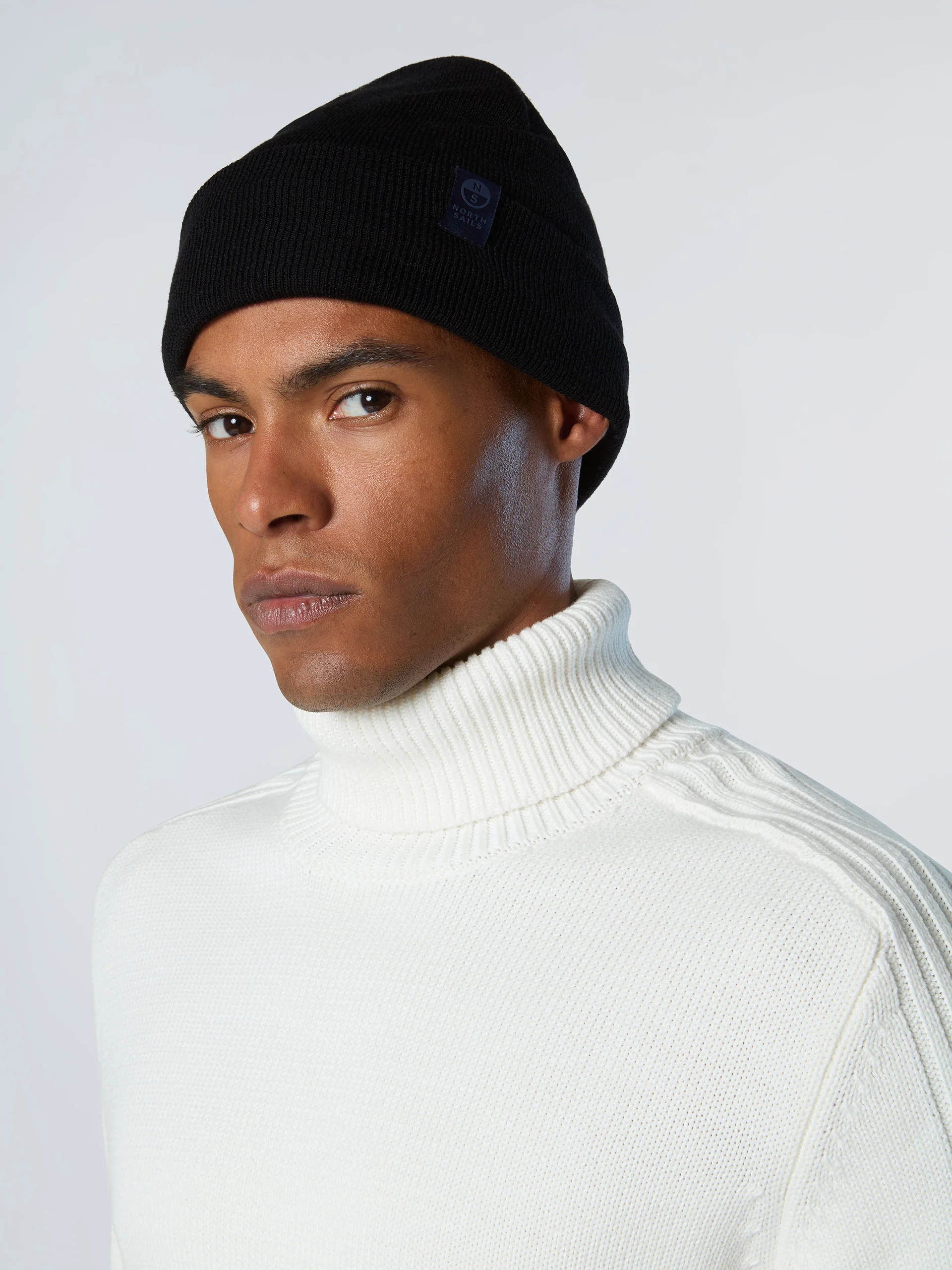 Fine-knit beanie with turn-up - Image 10