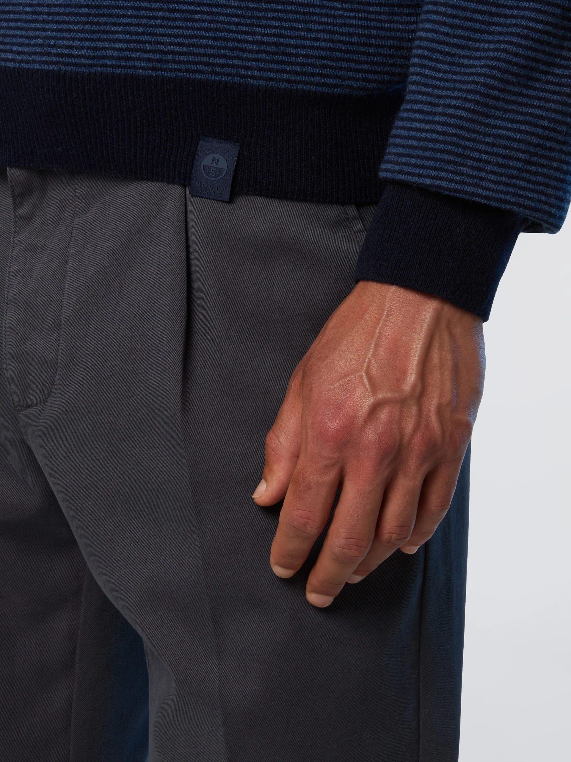 Cashmere blend striped sweater - Image 6