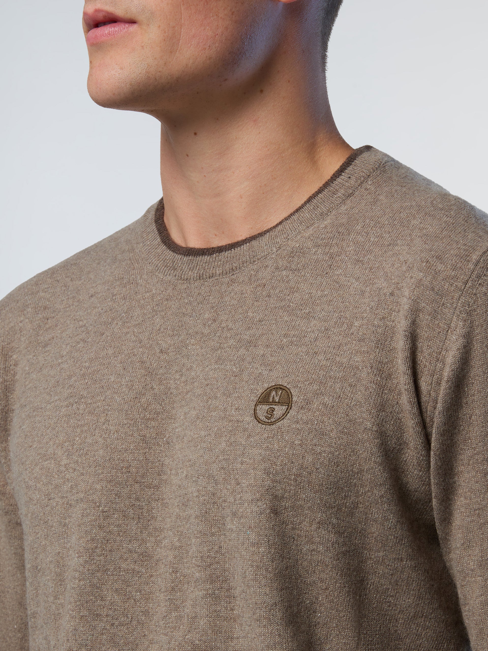 Cashmere crew-neck sweater - Image 12