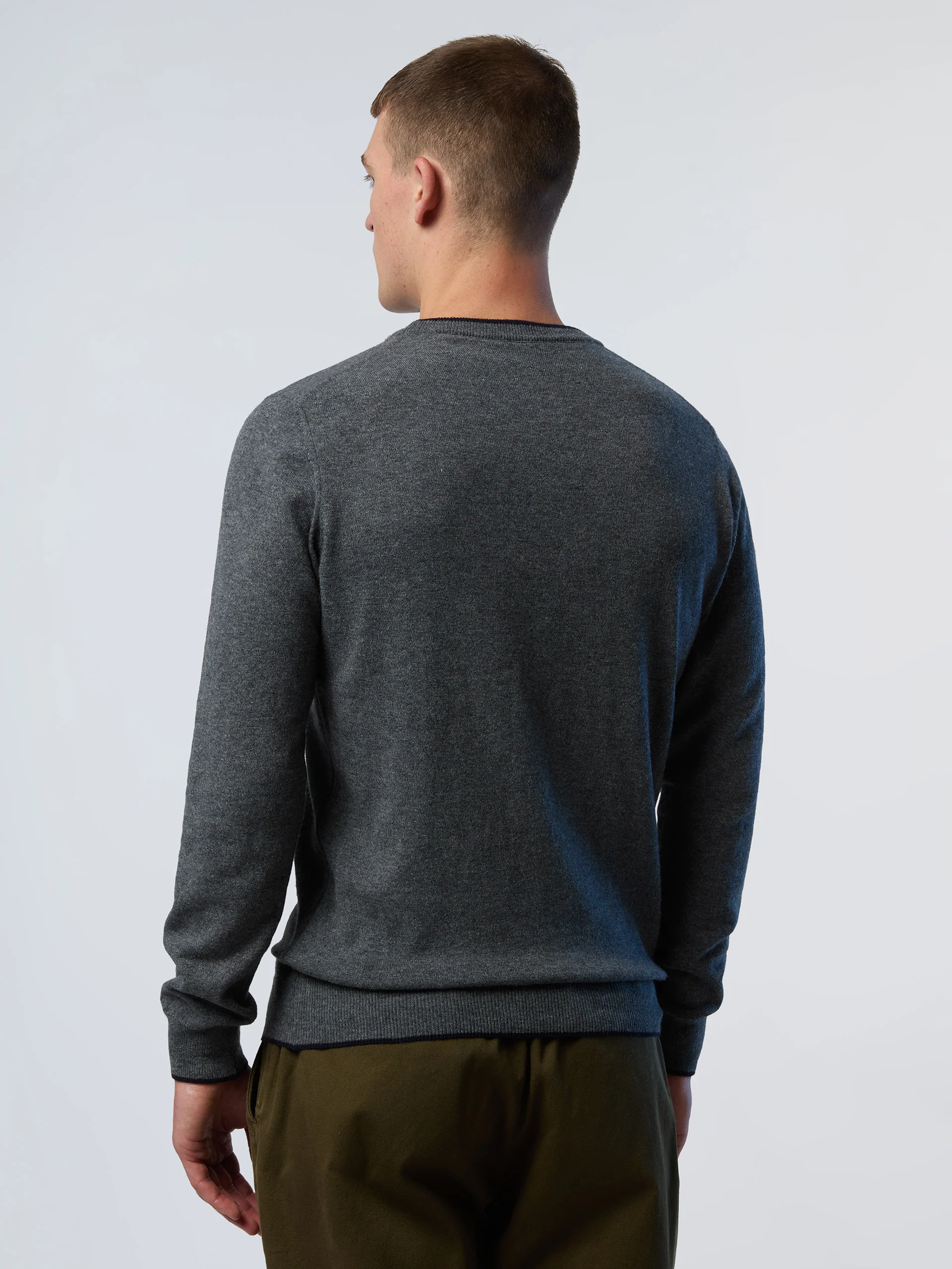 Cashmere crew-neck sweater - Image 52