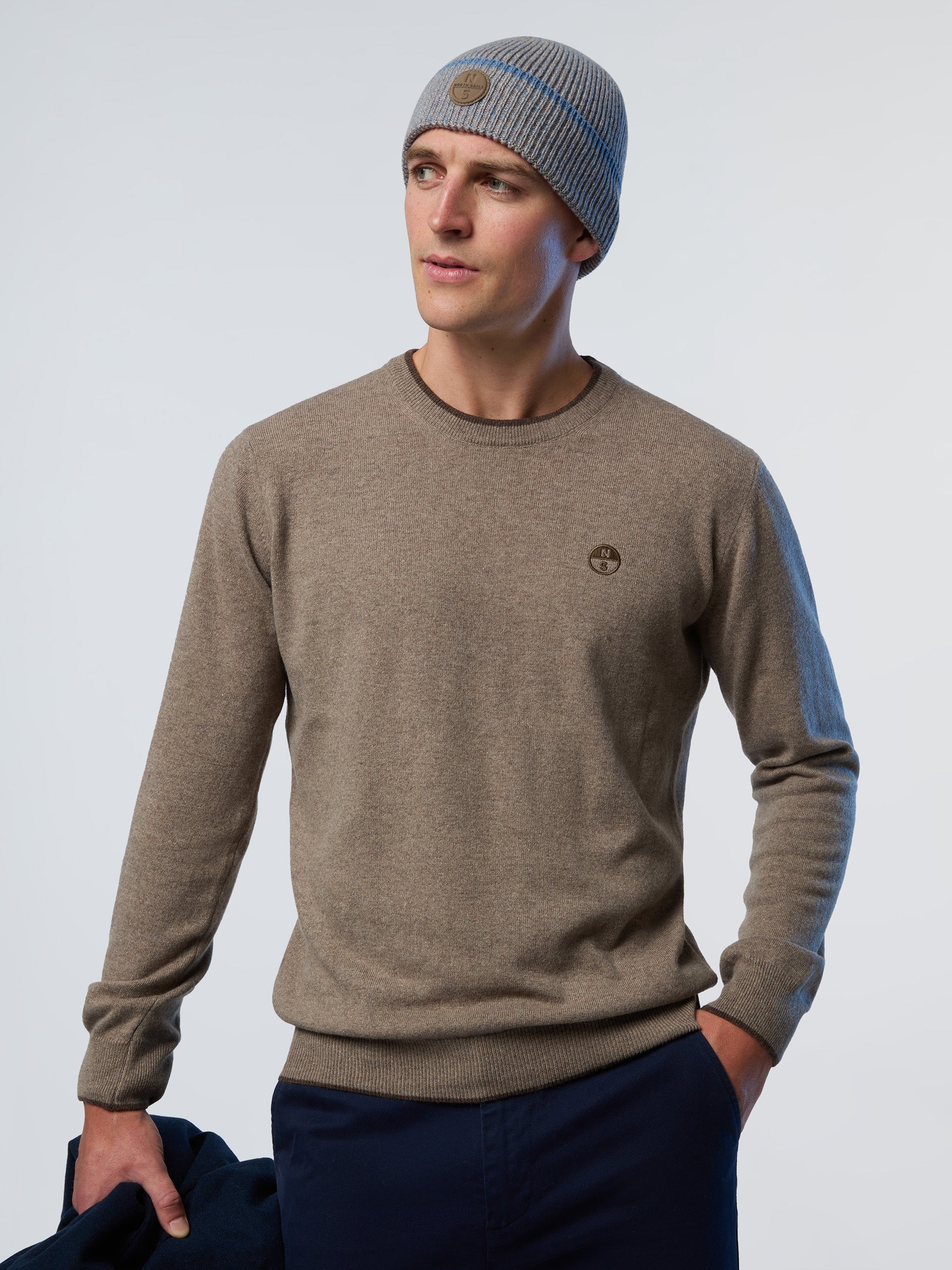 Cashmere crew-neck sweater - Image 8