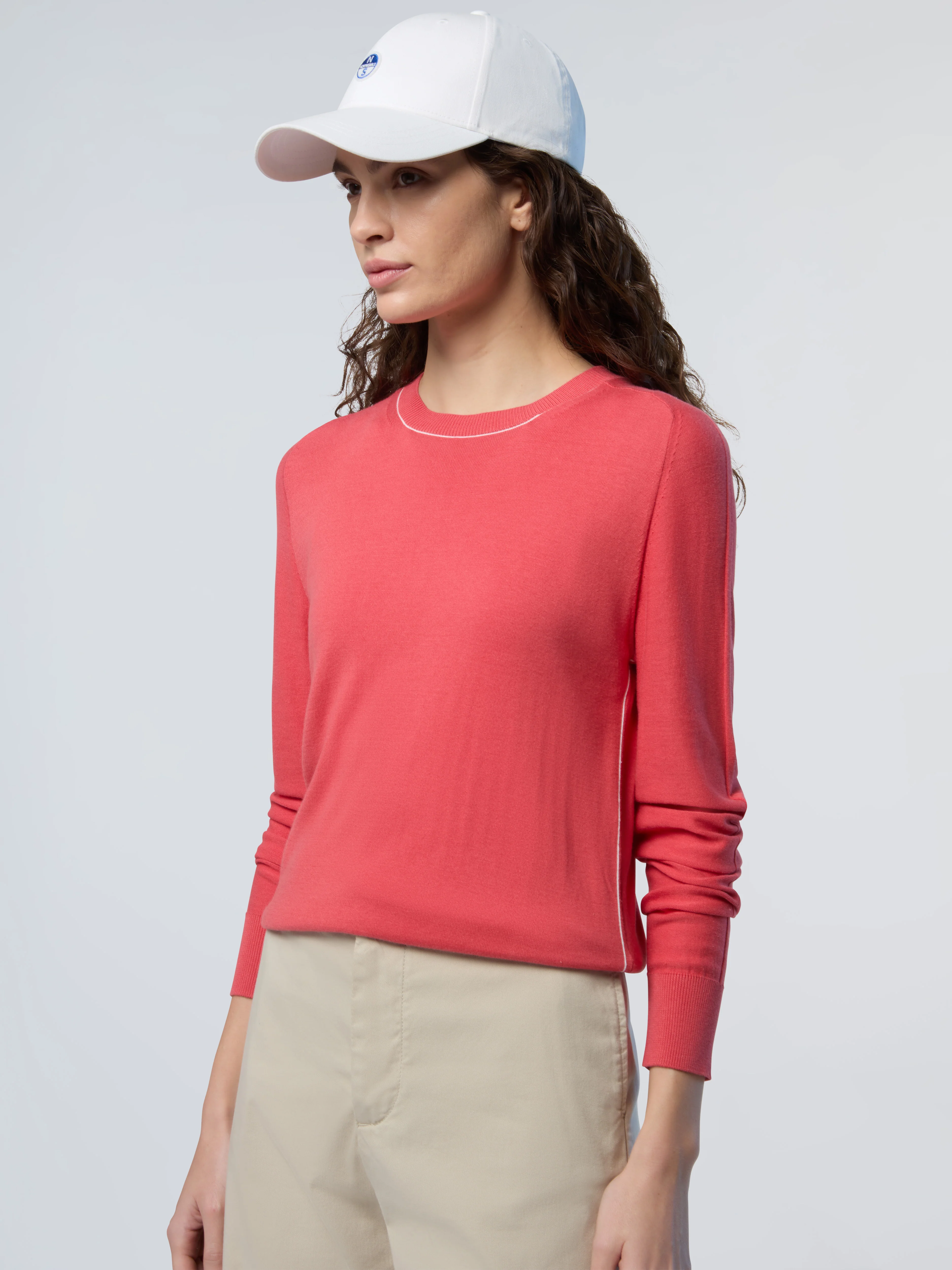 Crew-neck aloe vera sweater - Image 8