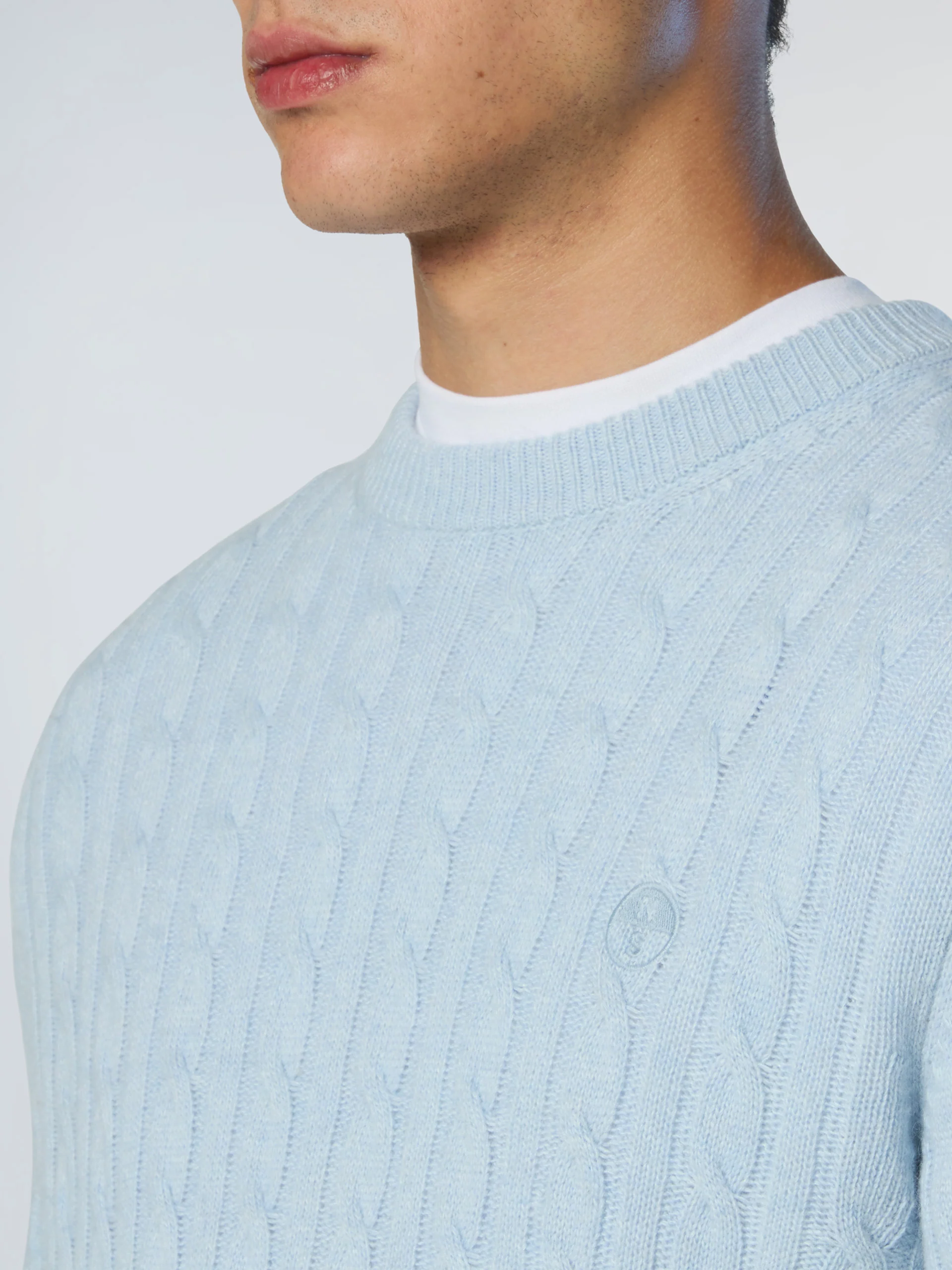 Cable-knit crew-neck sweater - Image 12