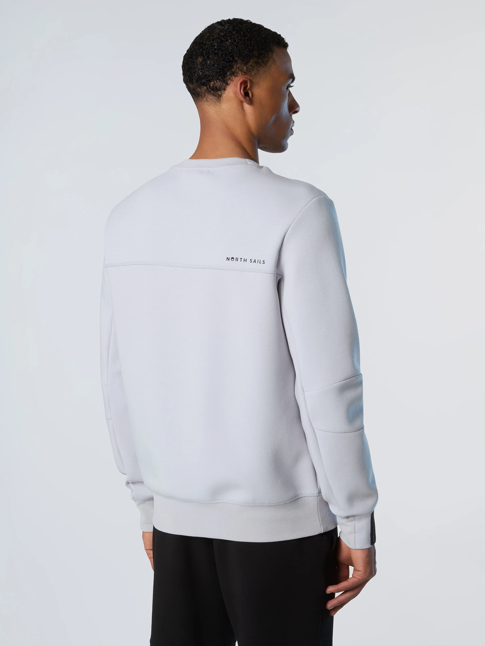 Scuba crew-neck sweatshirt - Image 12