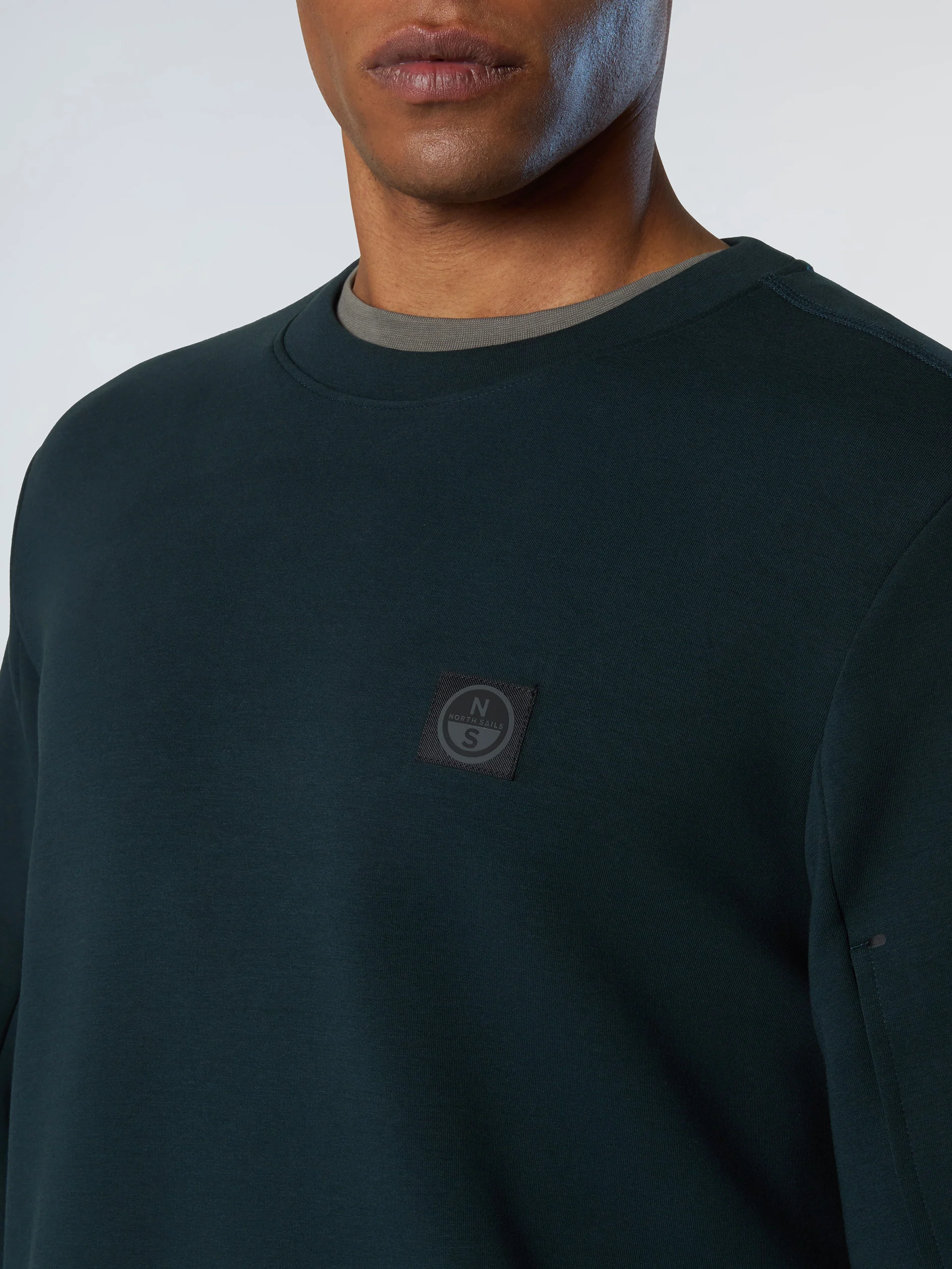 Scuba crew-neck sweatshirt - Image 6