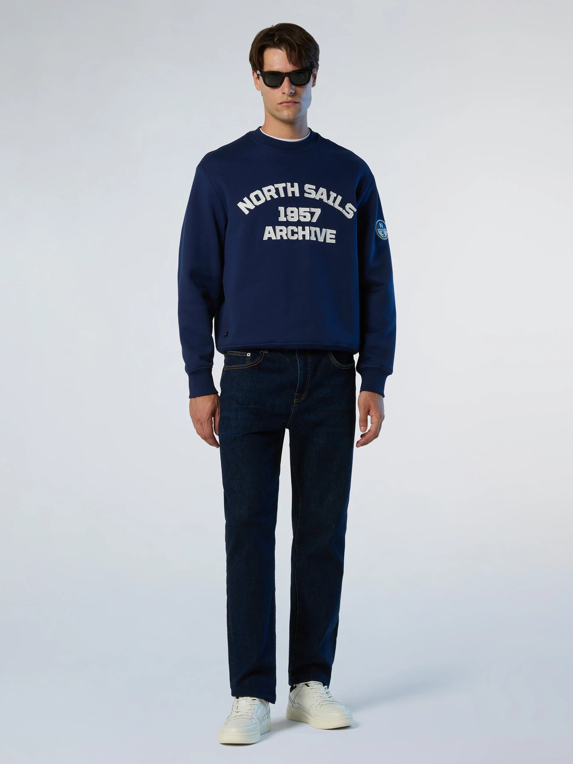Archive sweatshirt with eyelet - Image 18