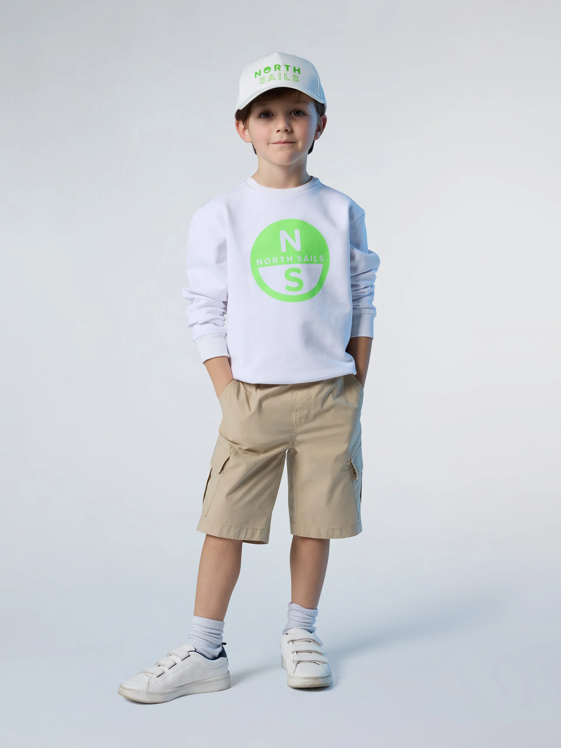 Sweatshirt with maxi logo - Image 5
