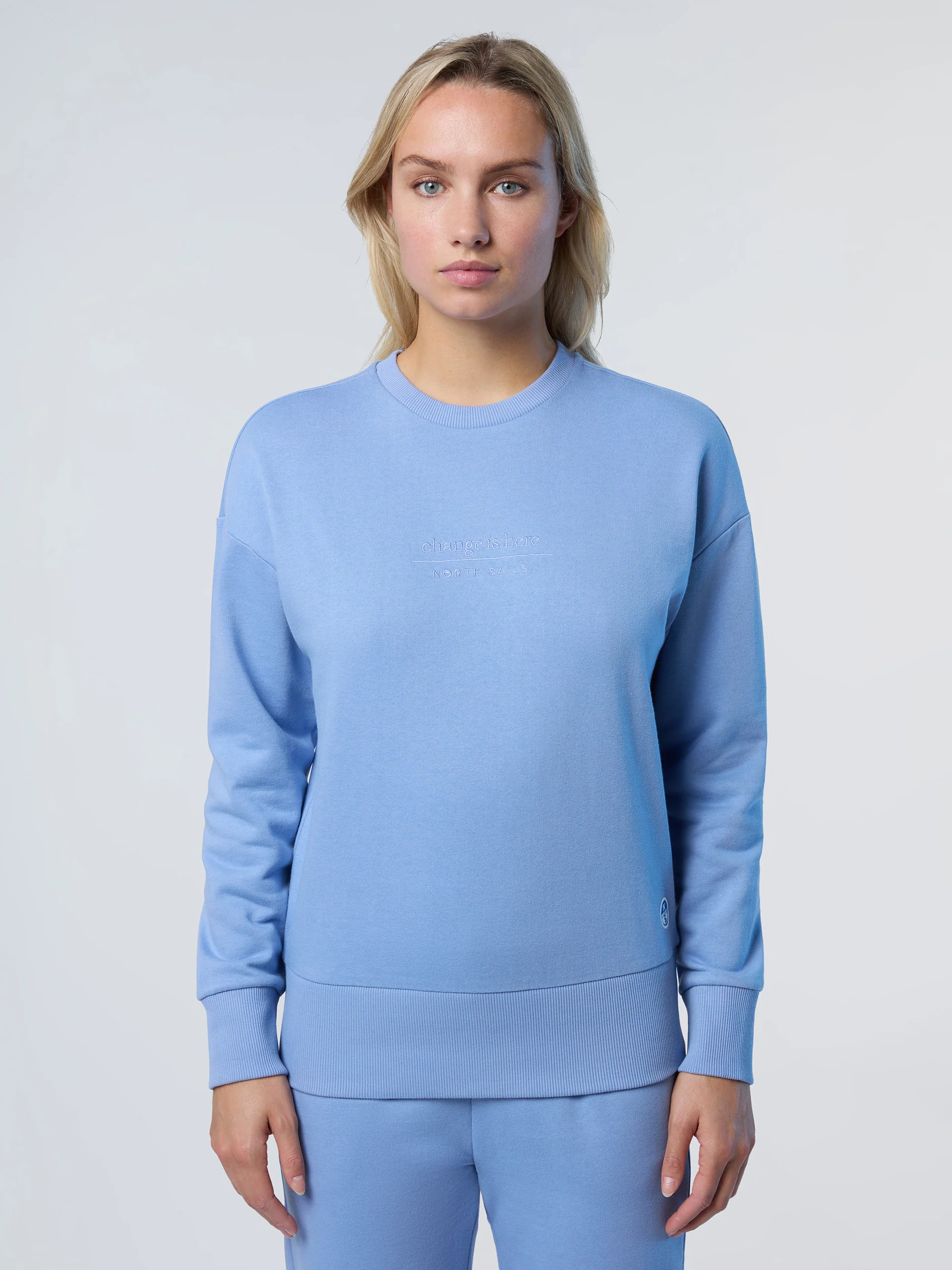Crew-neck slogan sweatshirt - Image 15