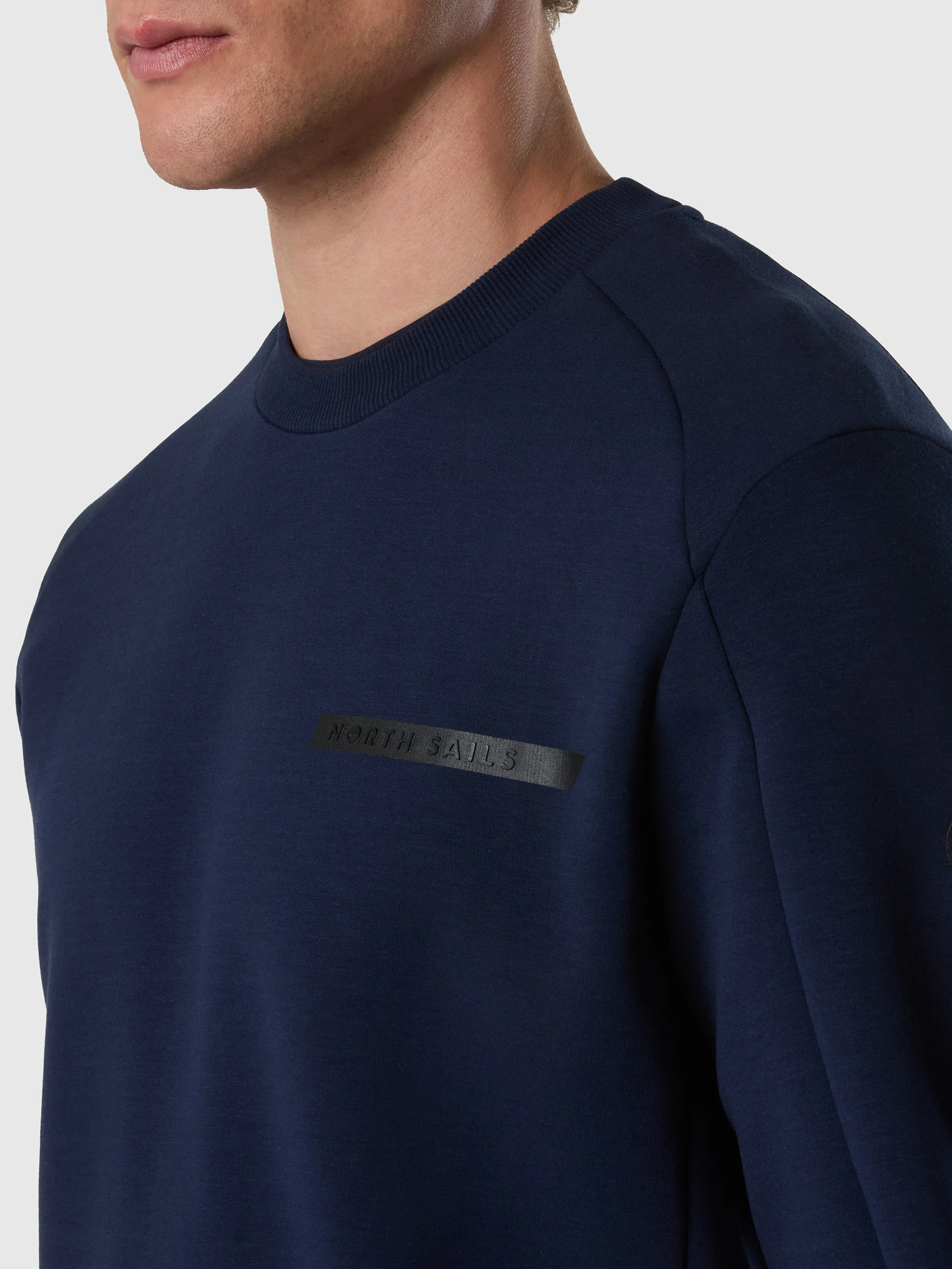 Scuba crew-neck sweatshirt - Image 20