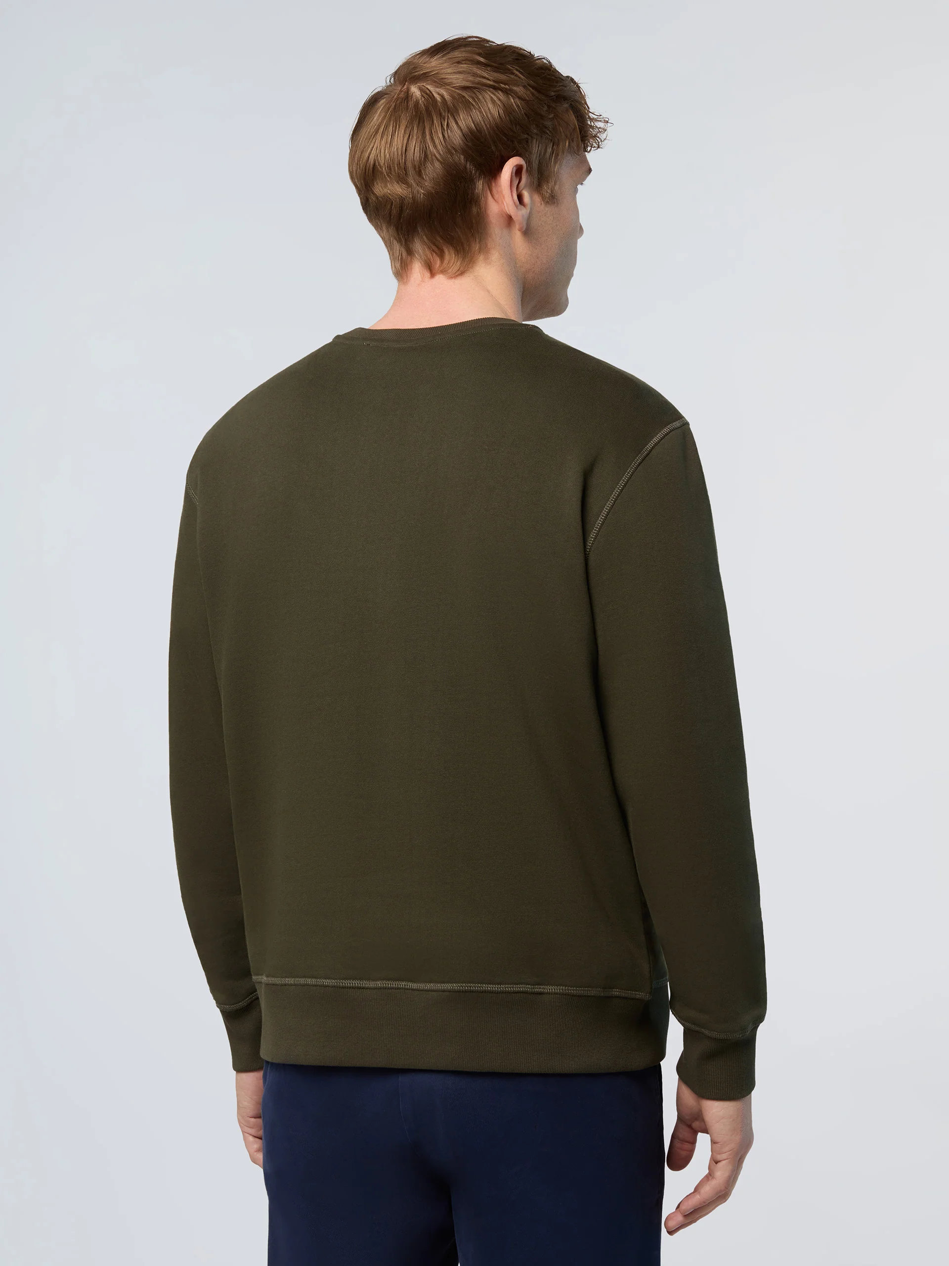 Sweatshirt with logo patch - Image 16