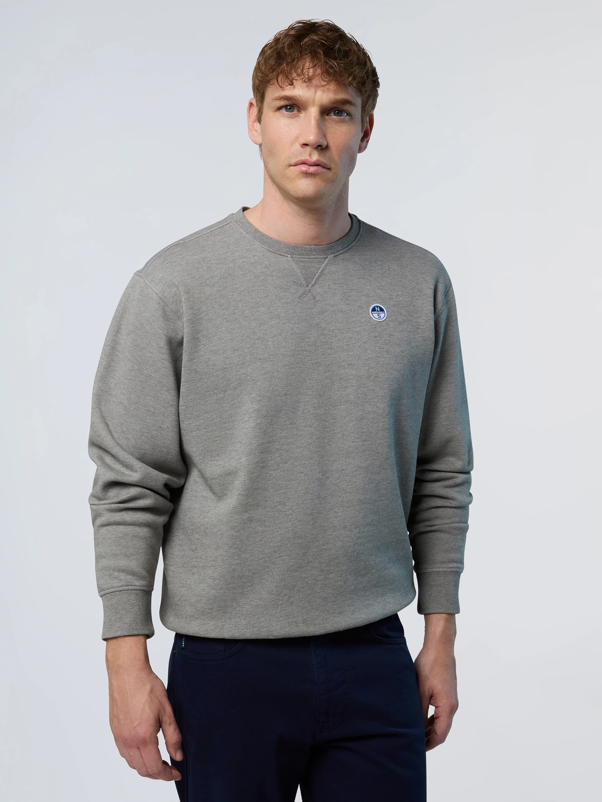 Sweatshirt with logo patch - Image 32