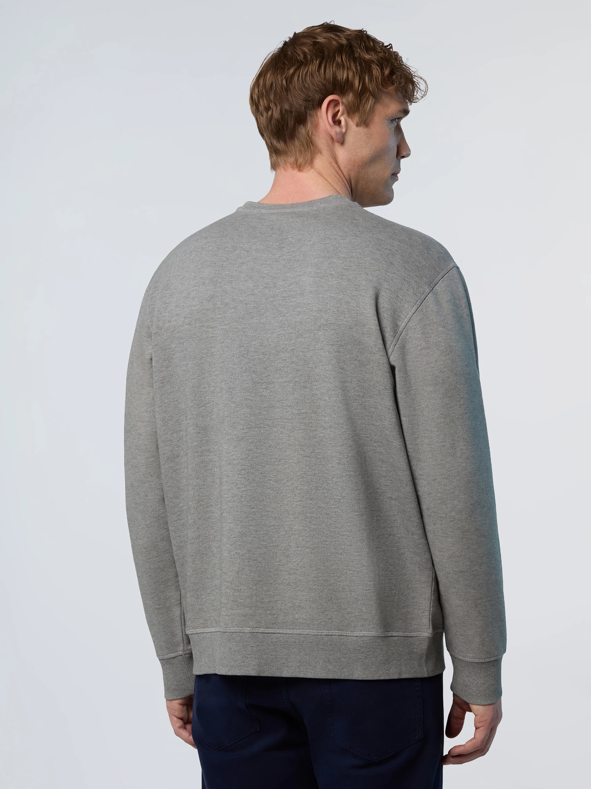 Sweatshirt with logo patch - Image 34