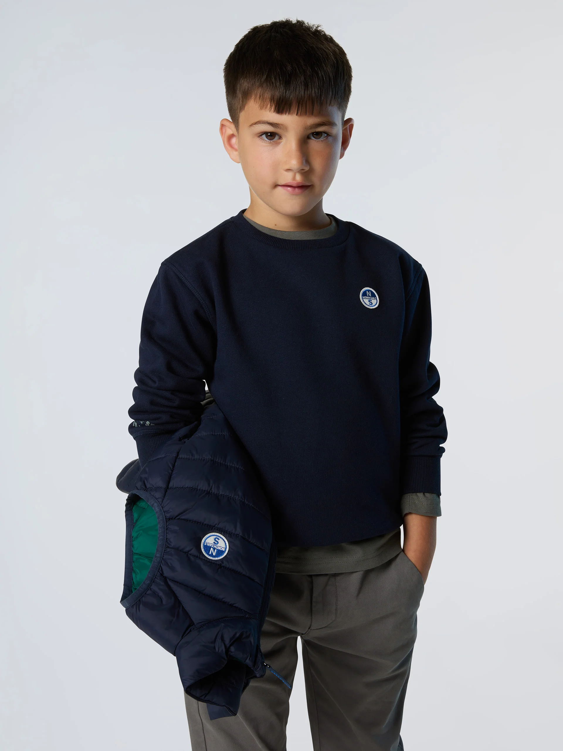 Sweatshirt with logo patch - Image 15