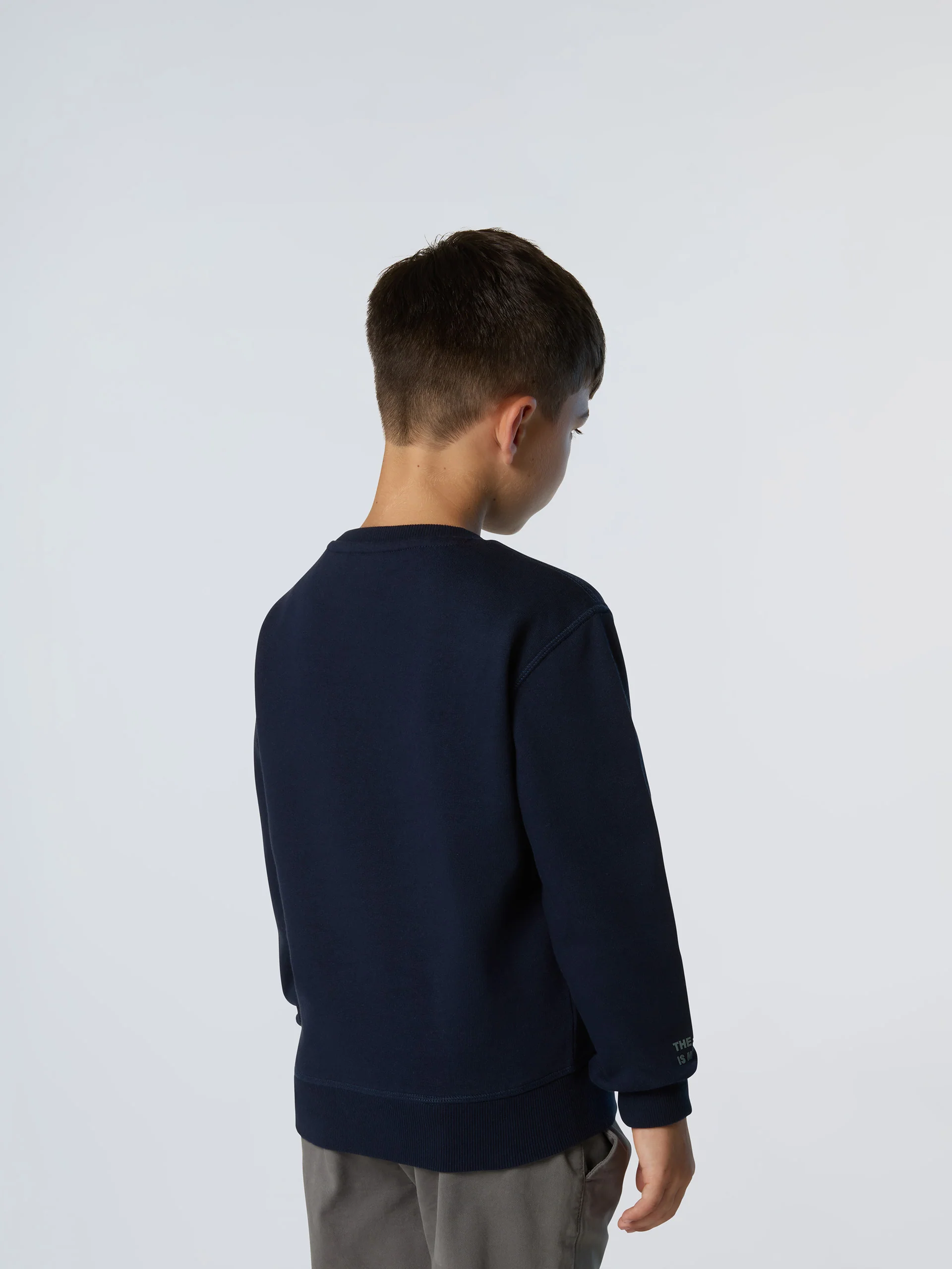 Sweatshirt with logo patch - Image 17