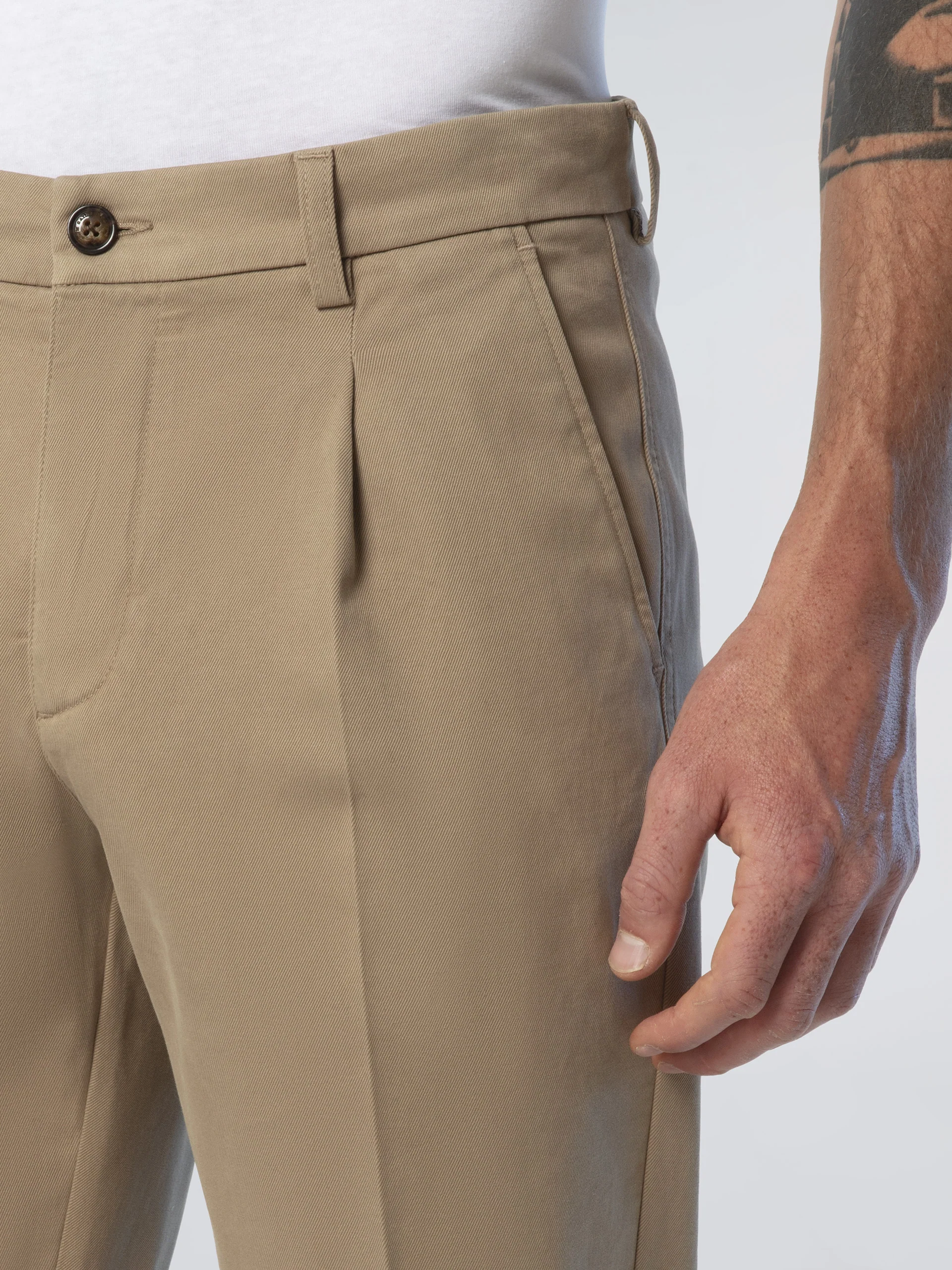 Defender pleated gabardine chinos - Image 5