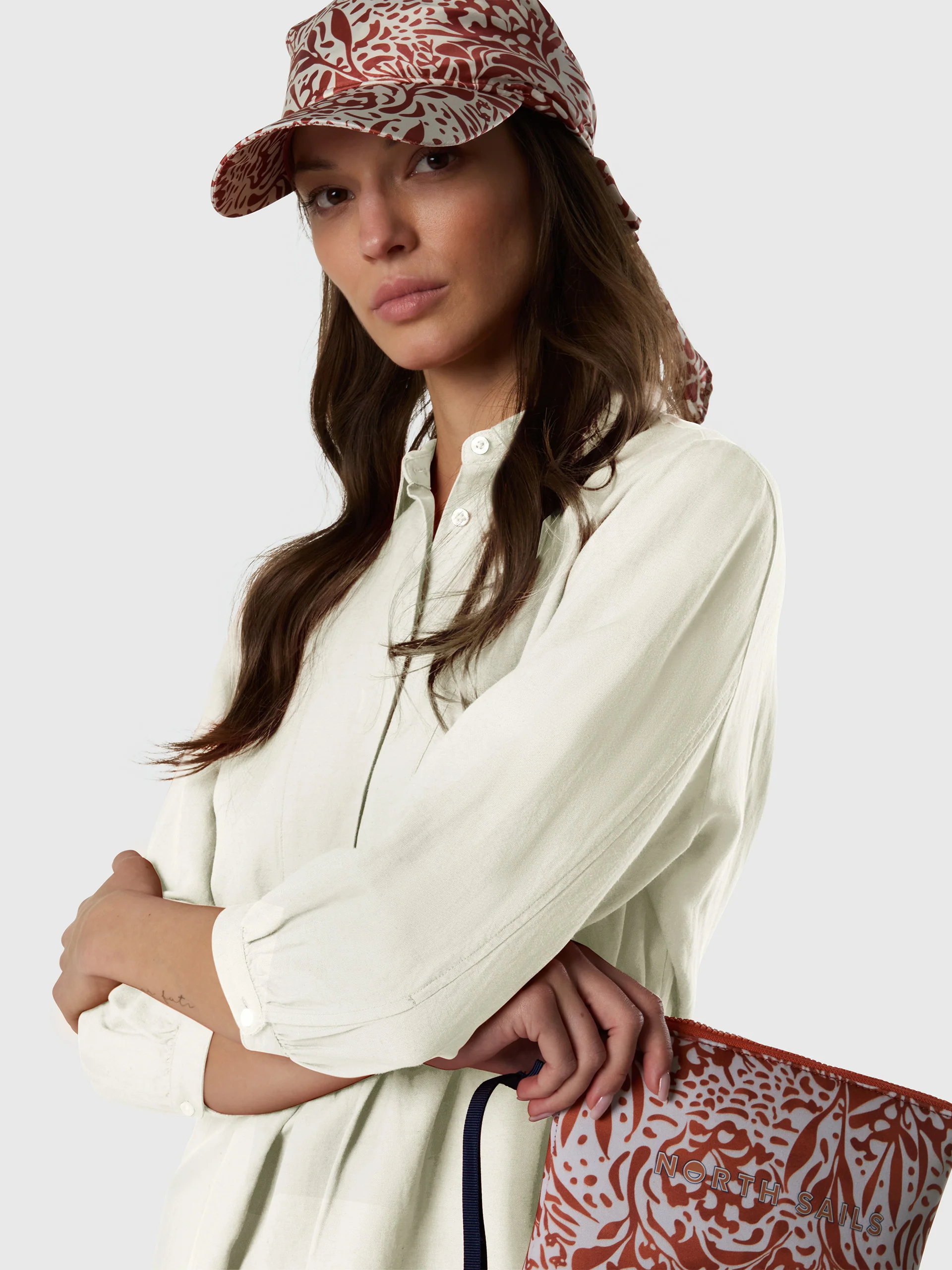 Short shirt dress with waist tie - Image 11