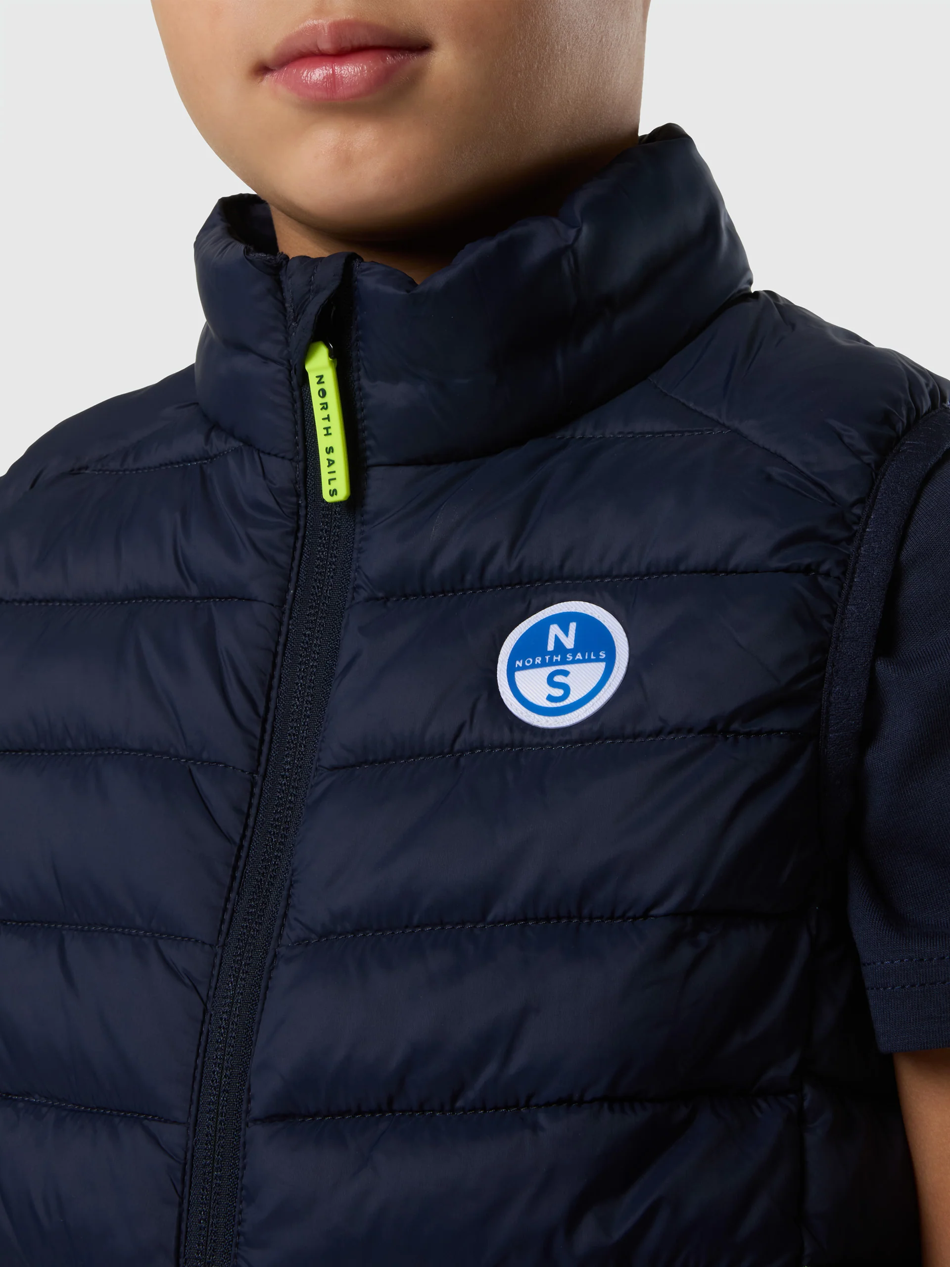 Explorer Vest - Image 20