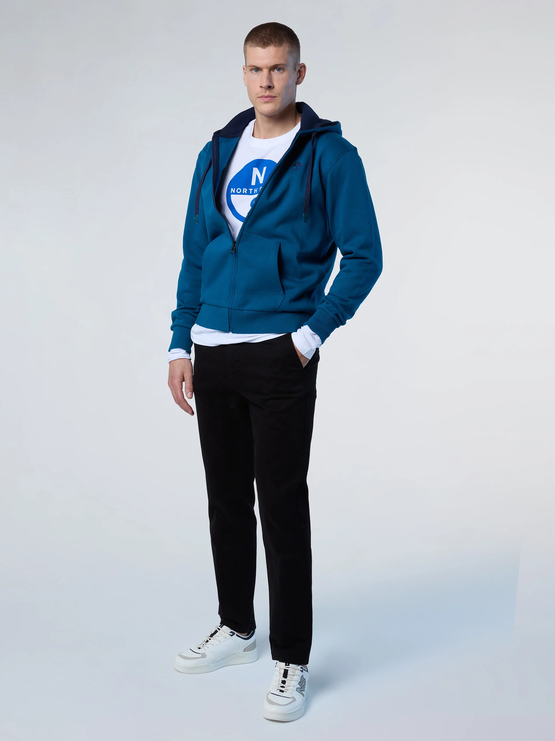 Hoodie with embroidered logo - Image 12