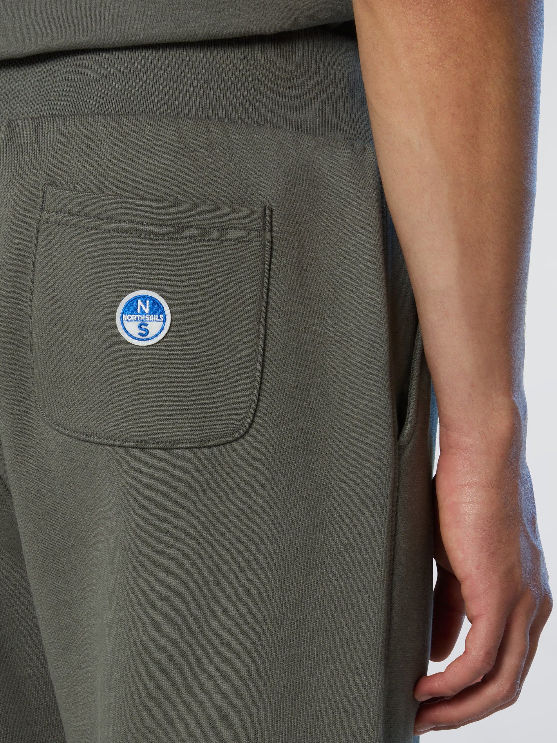 Sweatpants with logo patch - Image 26