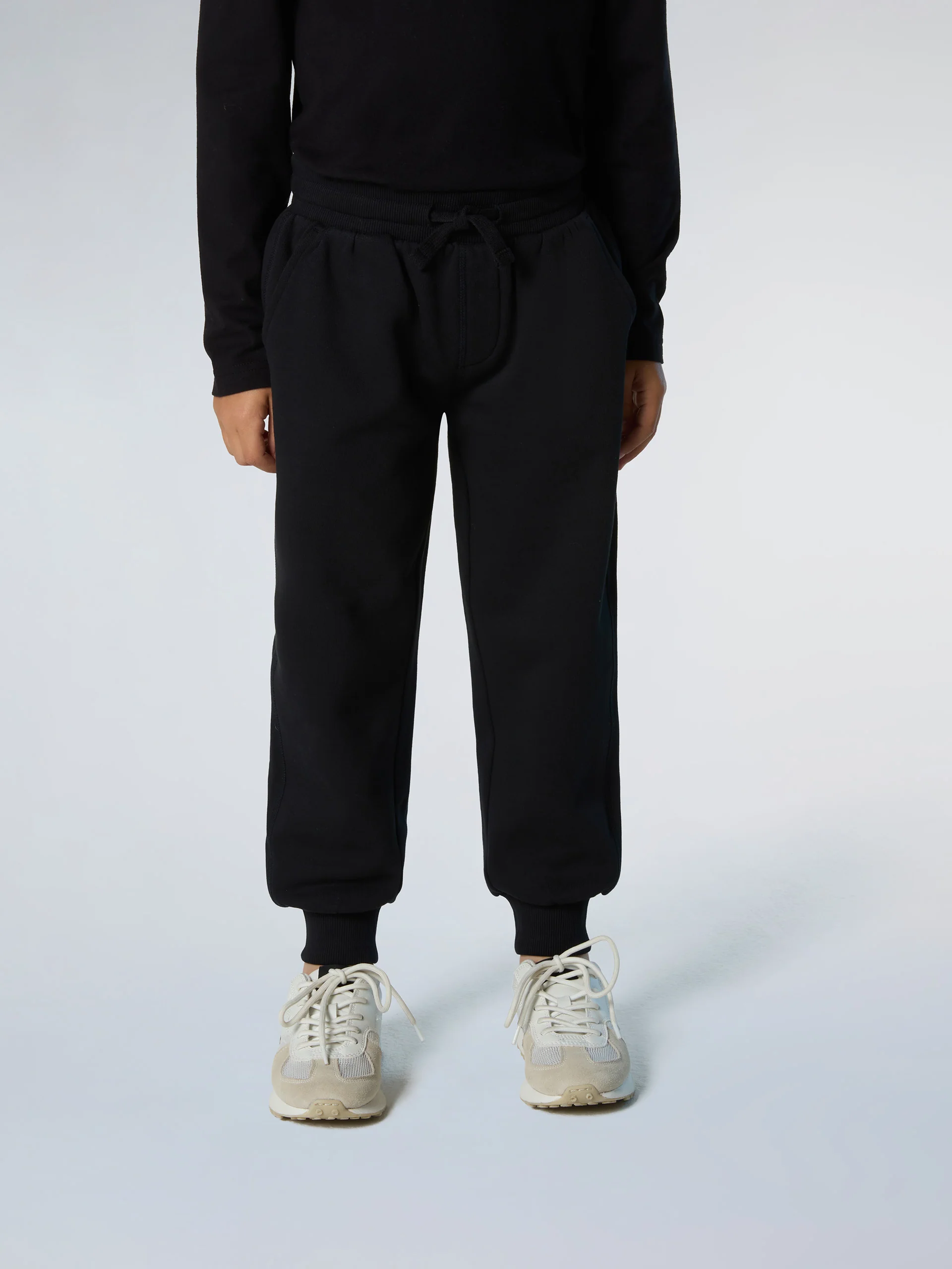 Sweatpants with logo patch - Image 15