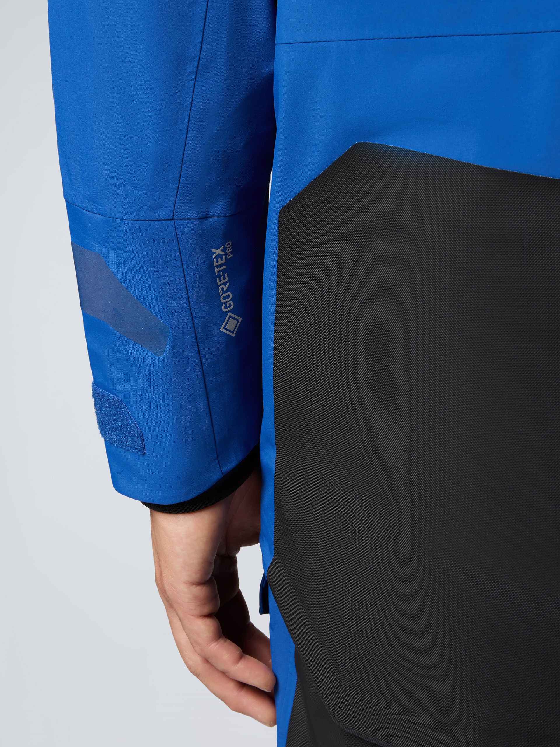 Offshore Jacket - Image 32