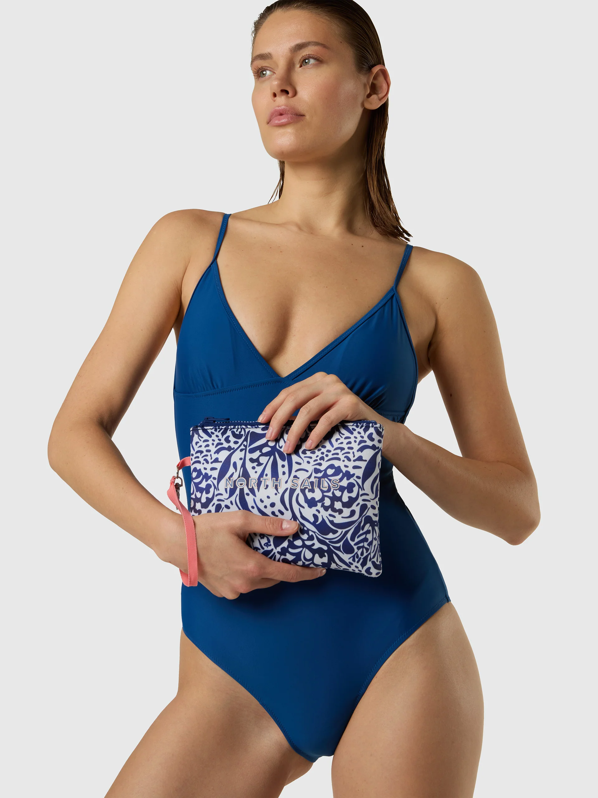 Neoprene pouch with coral print