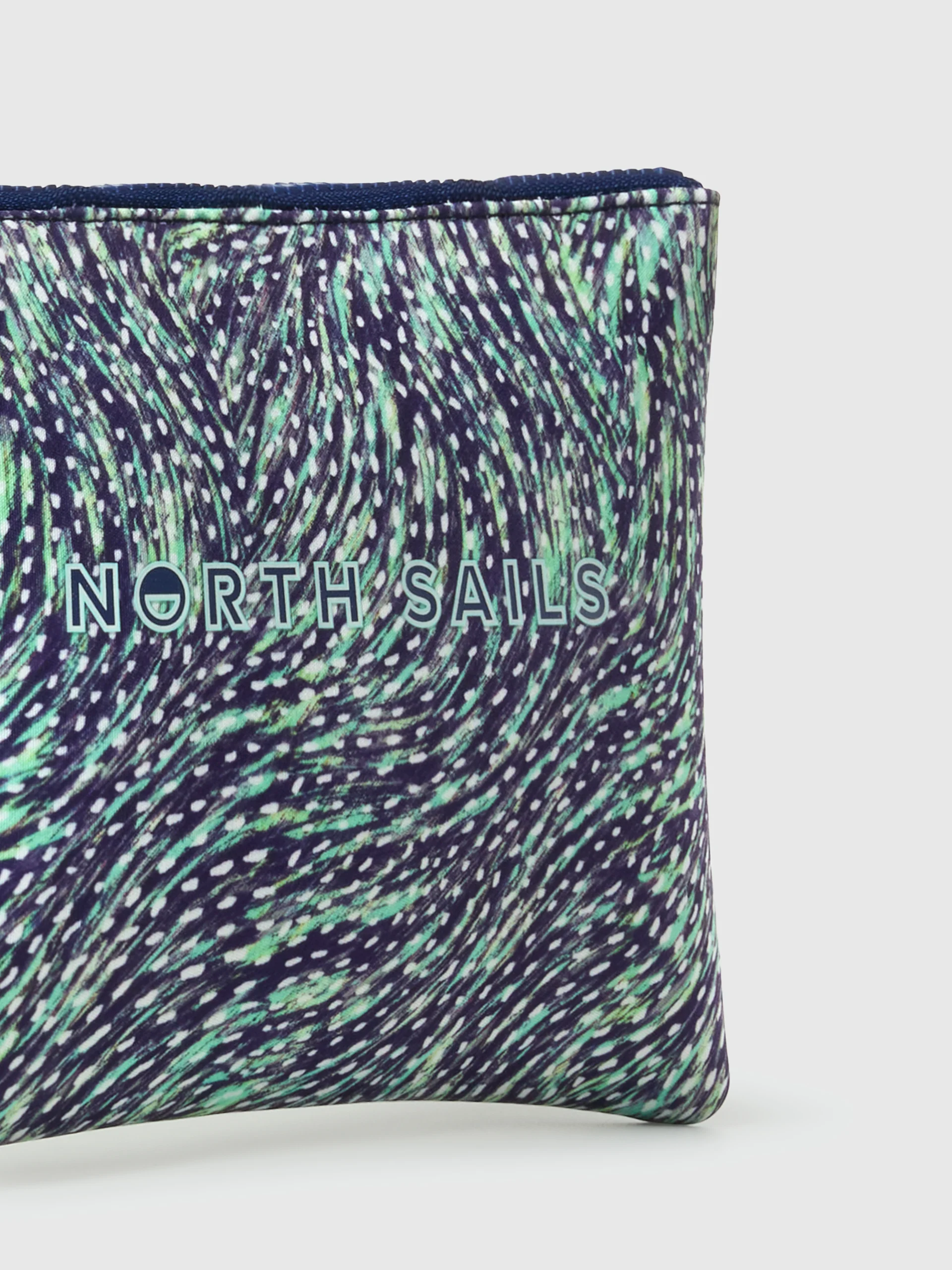 Neoprene pouch with coral print - Image 12