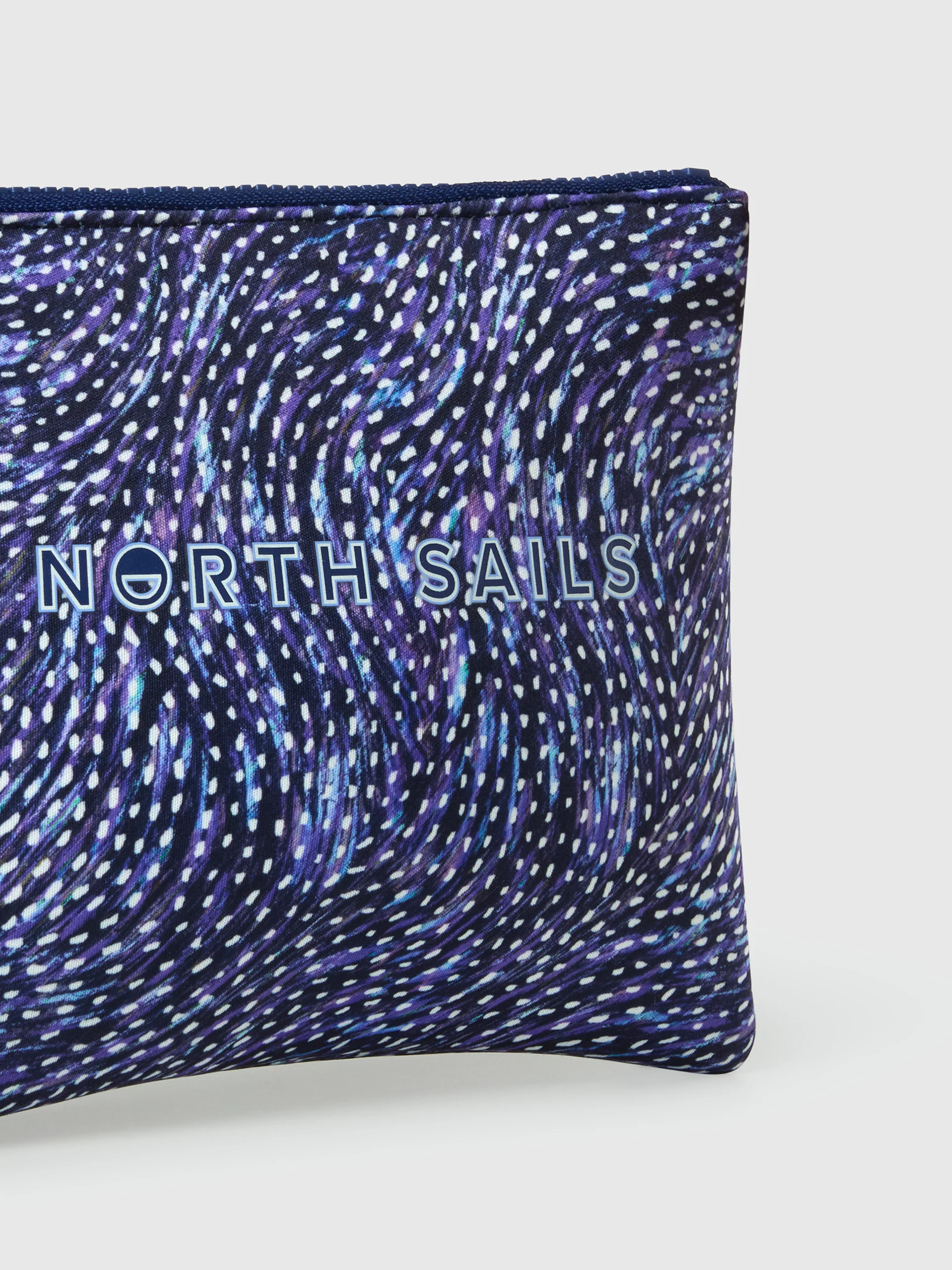 Neoprene pouch with coral print - Image 9