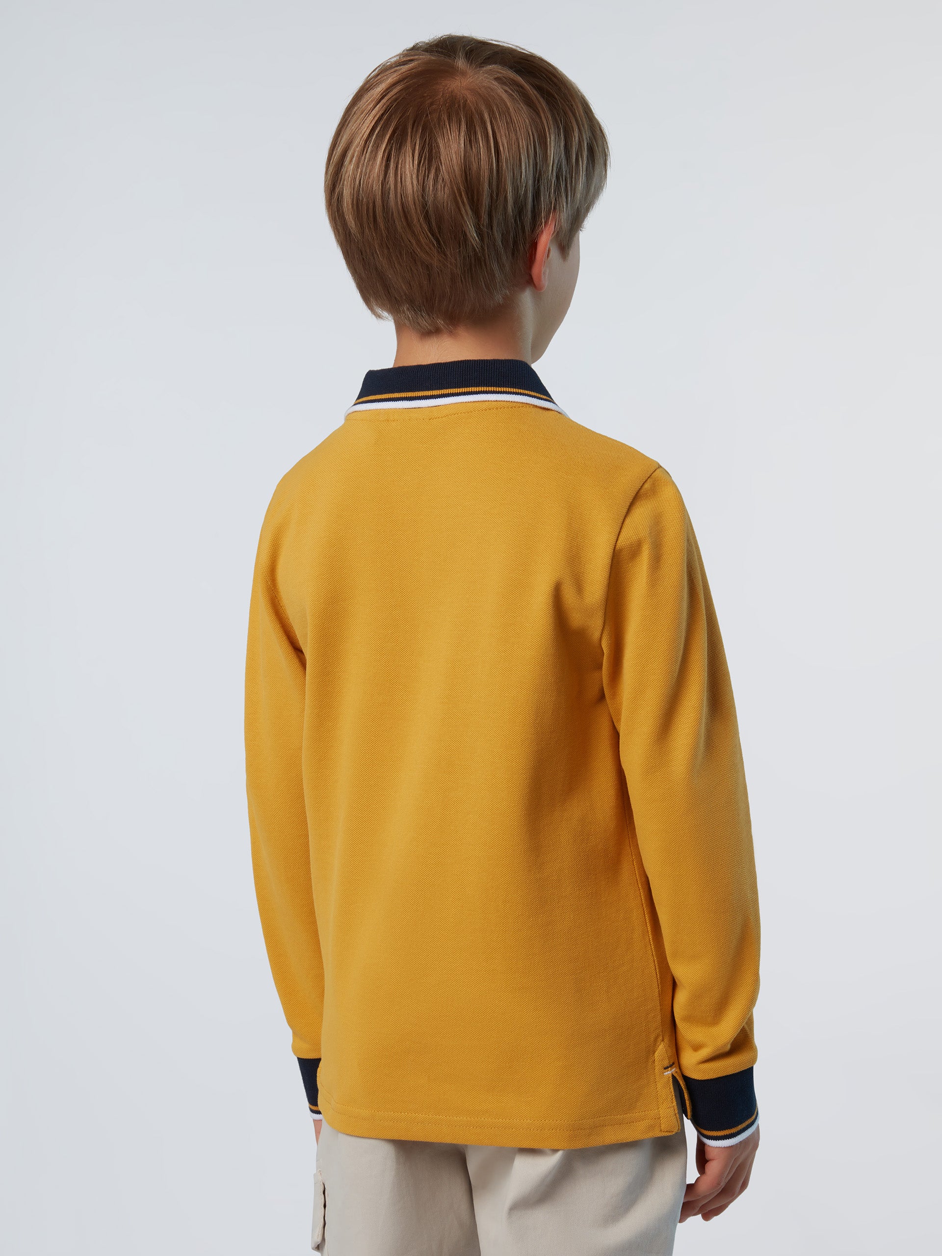 Polo shirt with collar lettering - Image 25