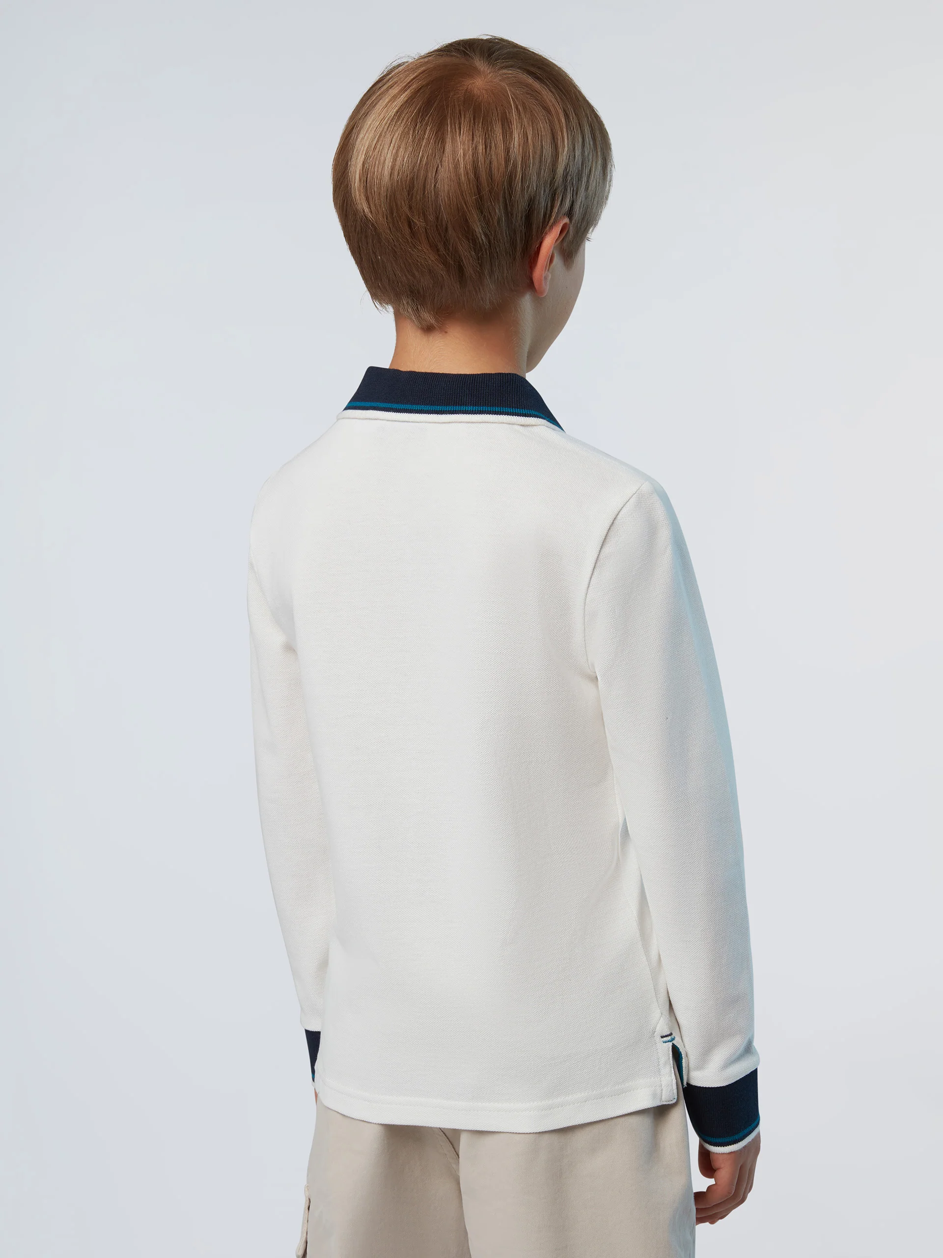 Polo shirt with collar lettering - Image 4