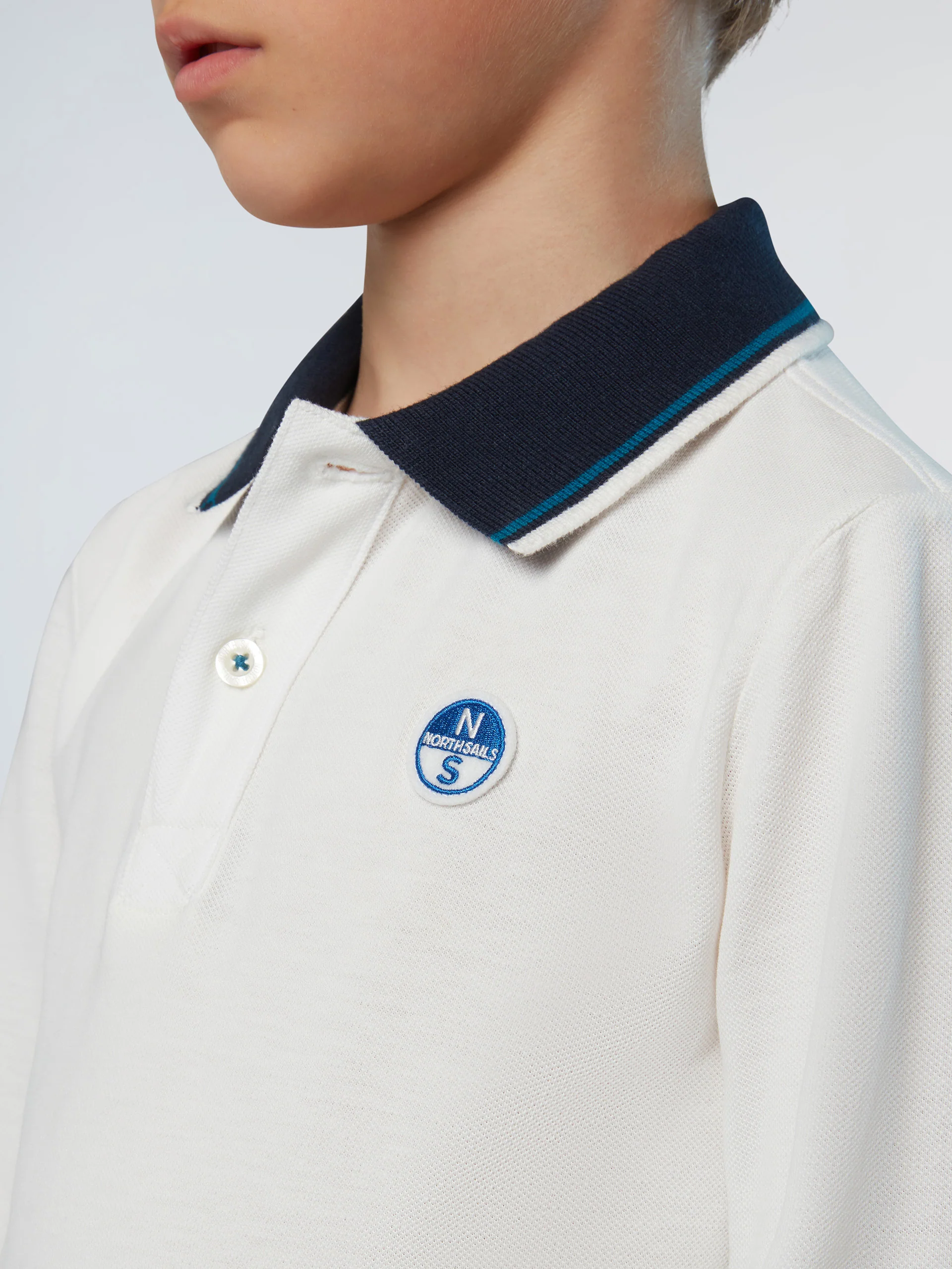 Polo shirt with collar lettering - Image 6