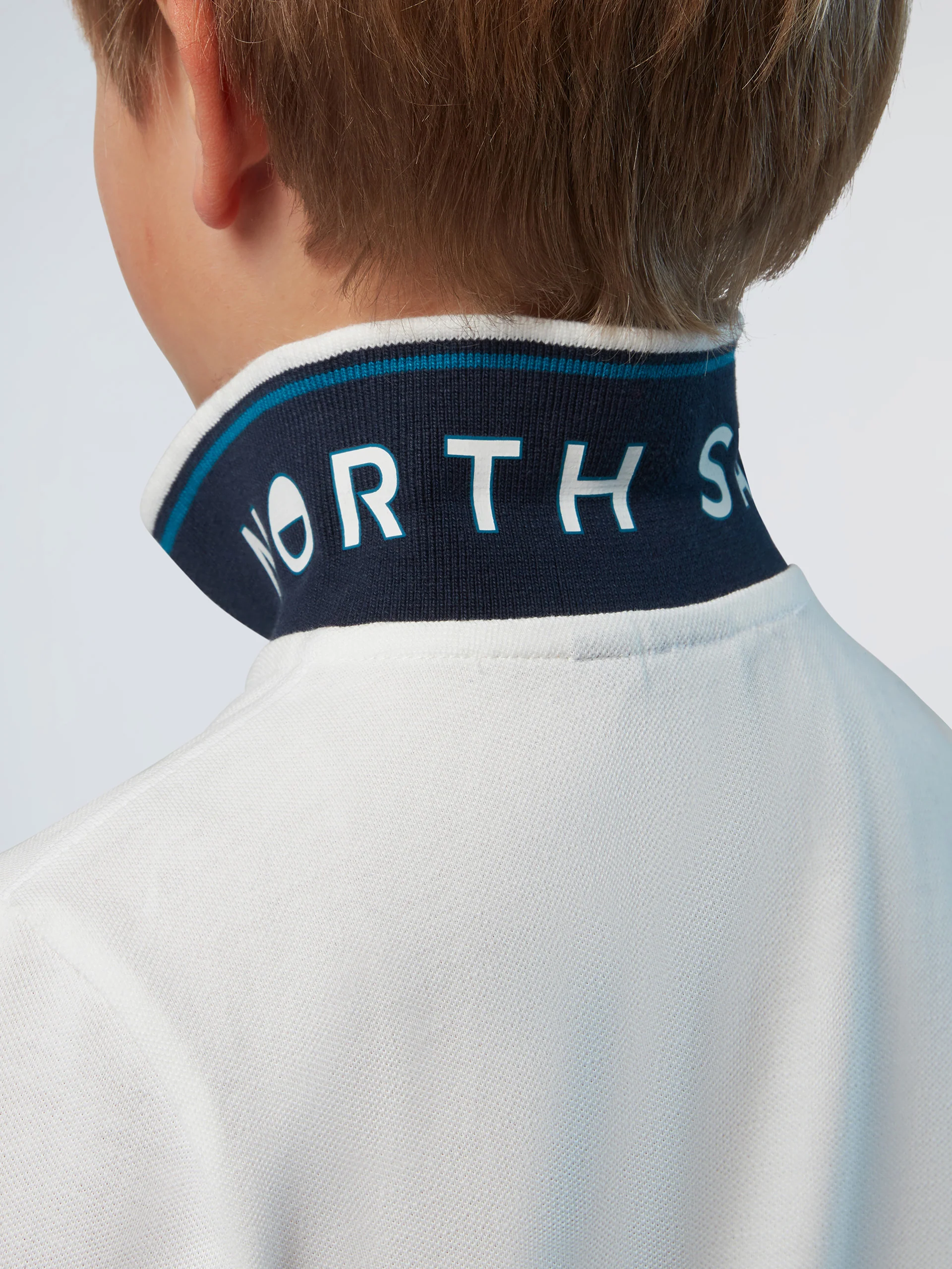 Polo shirt with collar lettering - Image 7