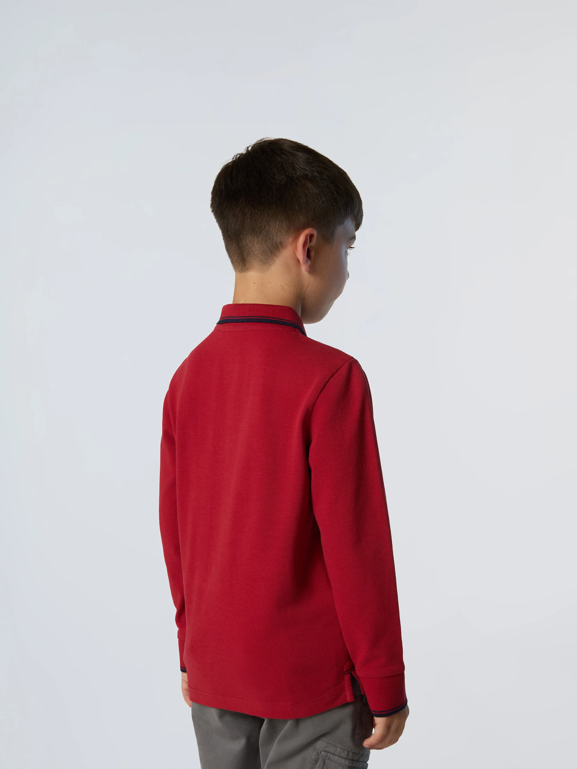 Long-sleeved polo shirt with collar lettering - Image 11