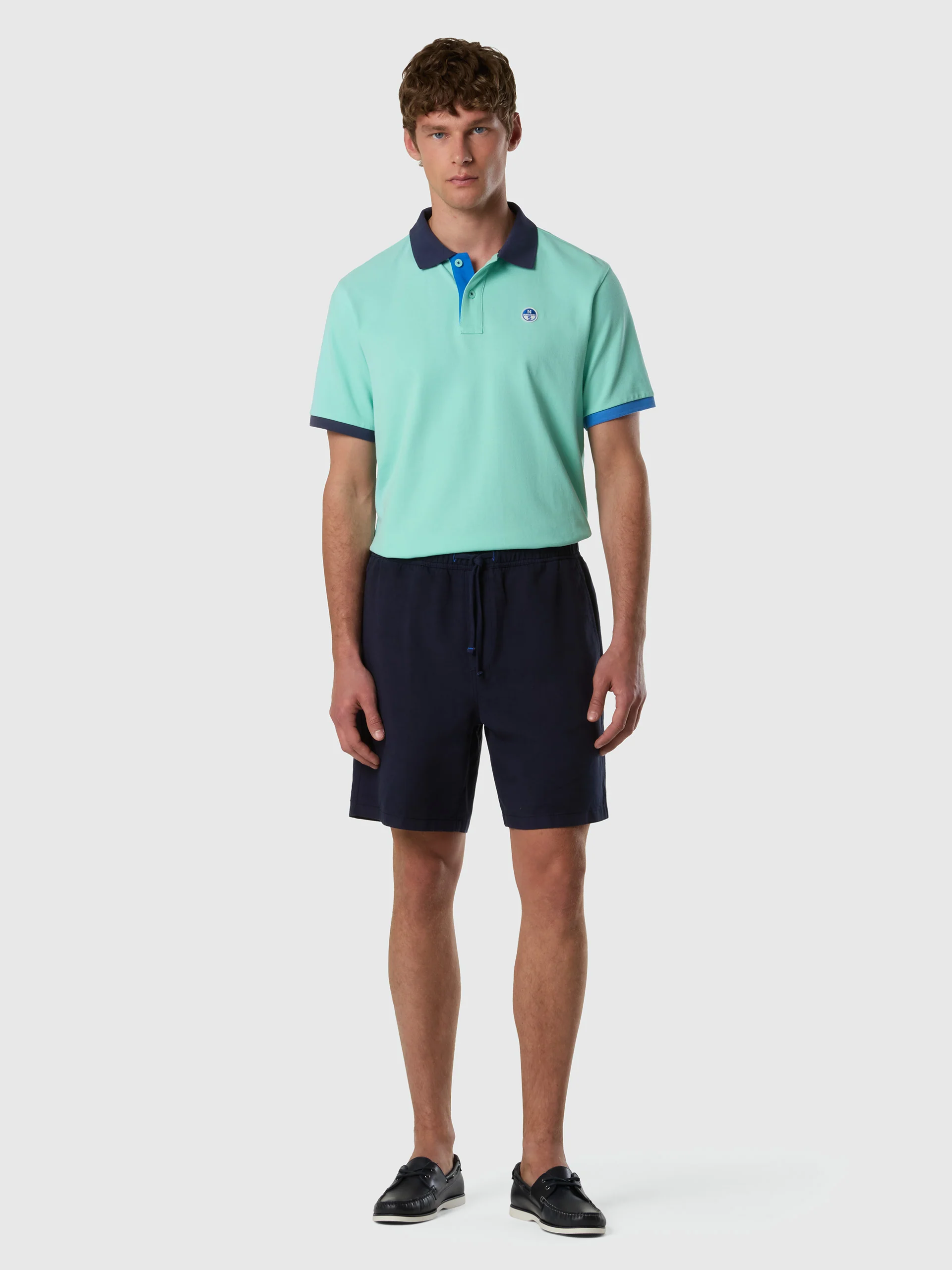Polo shirt with mismatch cuffs - Image 12
