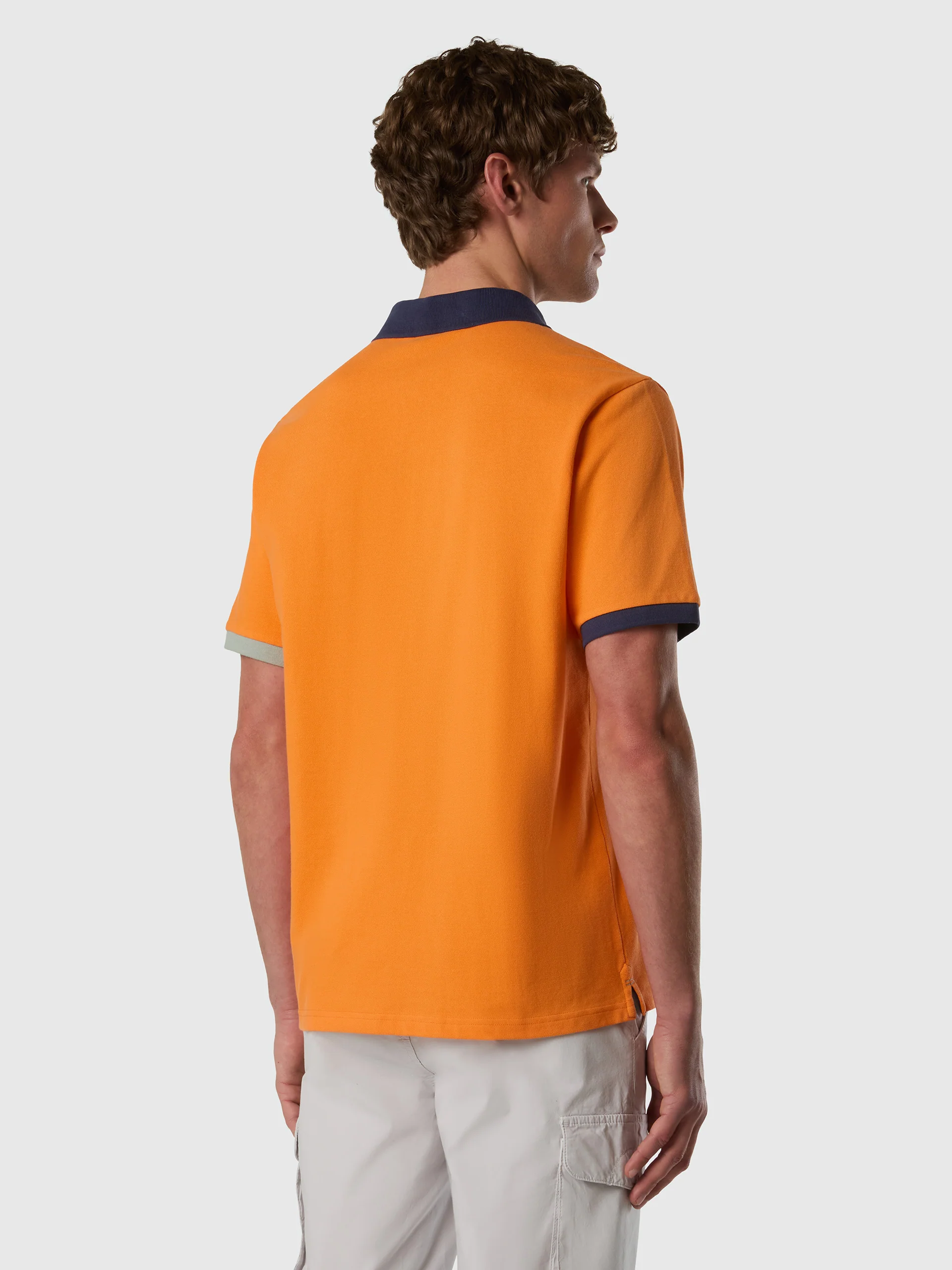 Polo shirt with mismatch cuffs - Image 18